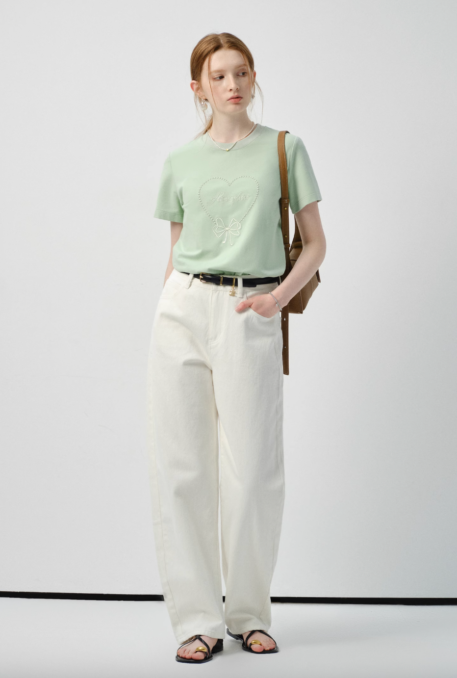 ハート刺繍Tシャツ C2842