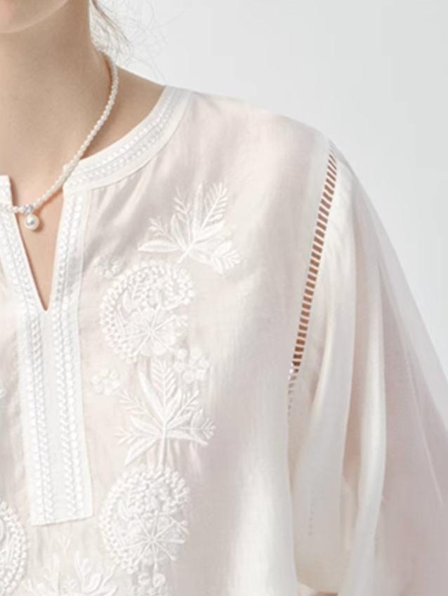 刺繍ブラウス C2846