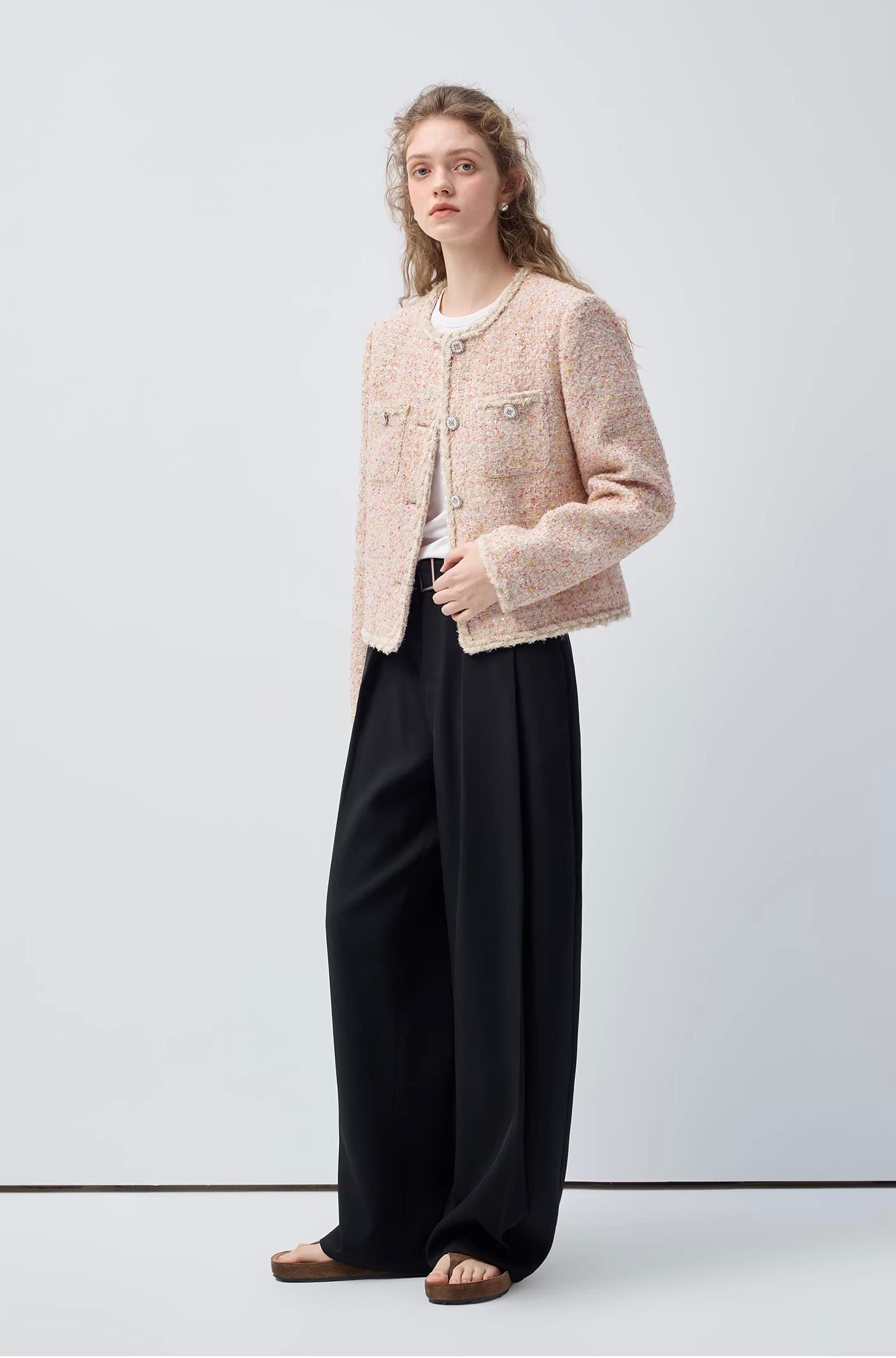 ケーブルフリルエレガントジャケット
C3380