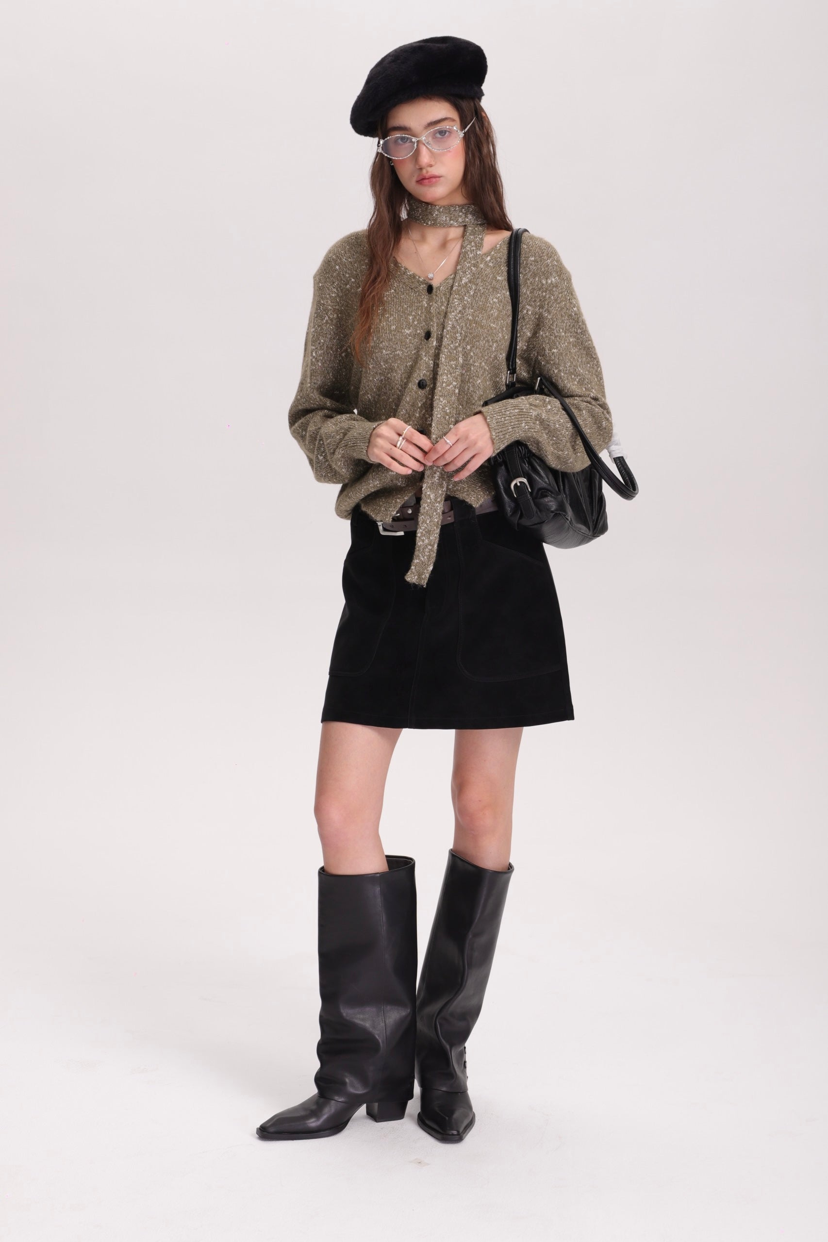 メランジVカーデ × グレーミニスカートセットT3002