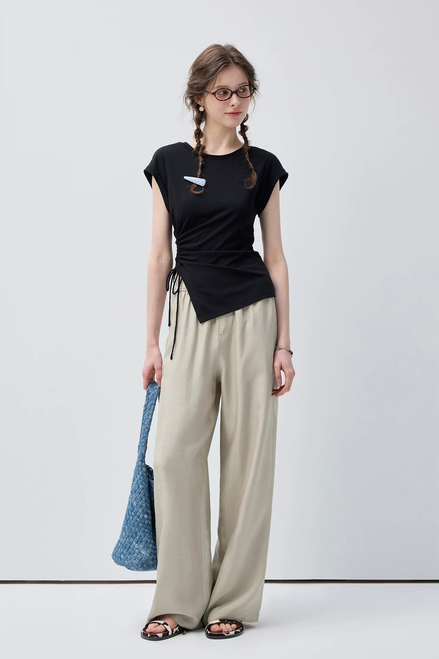 シルエットアップスリットデザインTシャツC3770