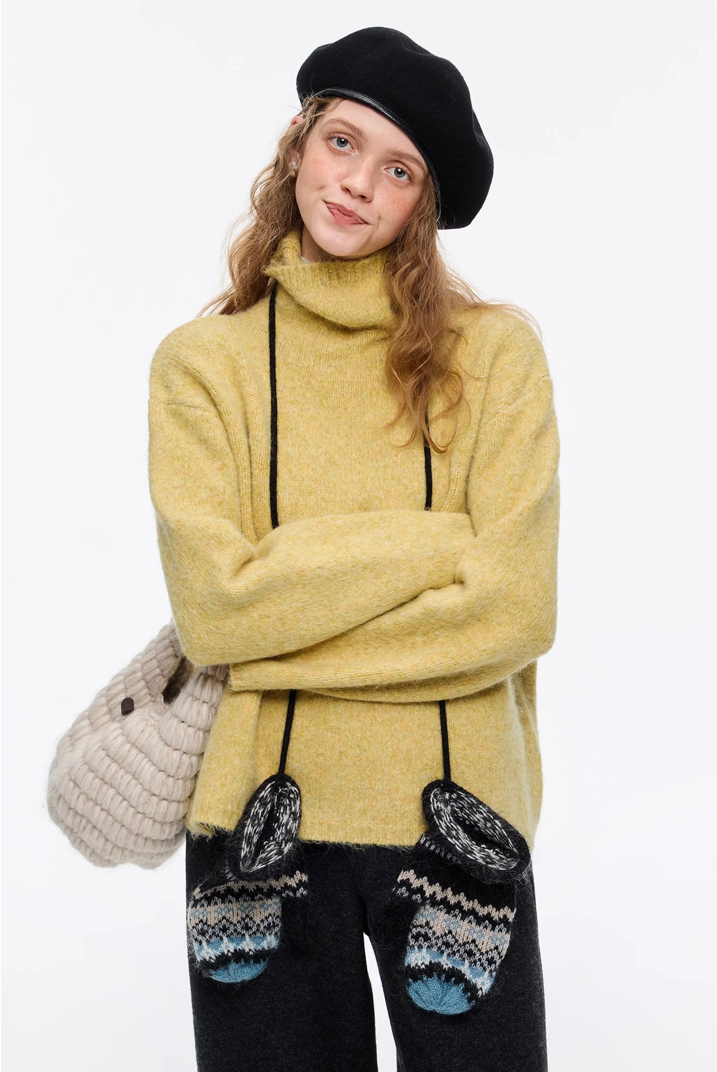 ラビットブレンドハイネックニット
C3366