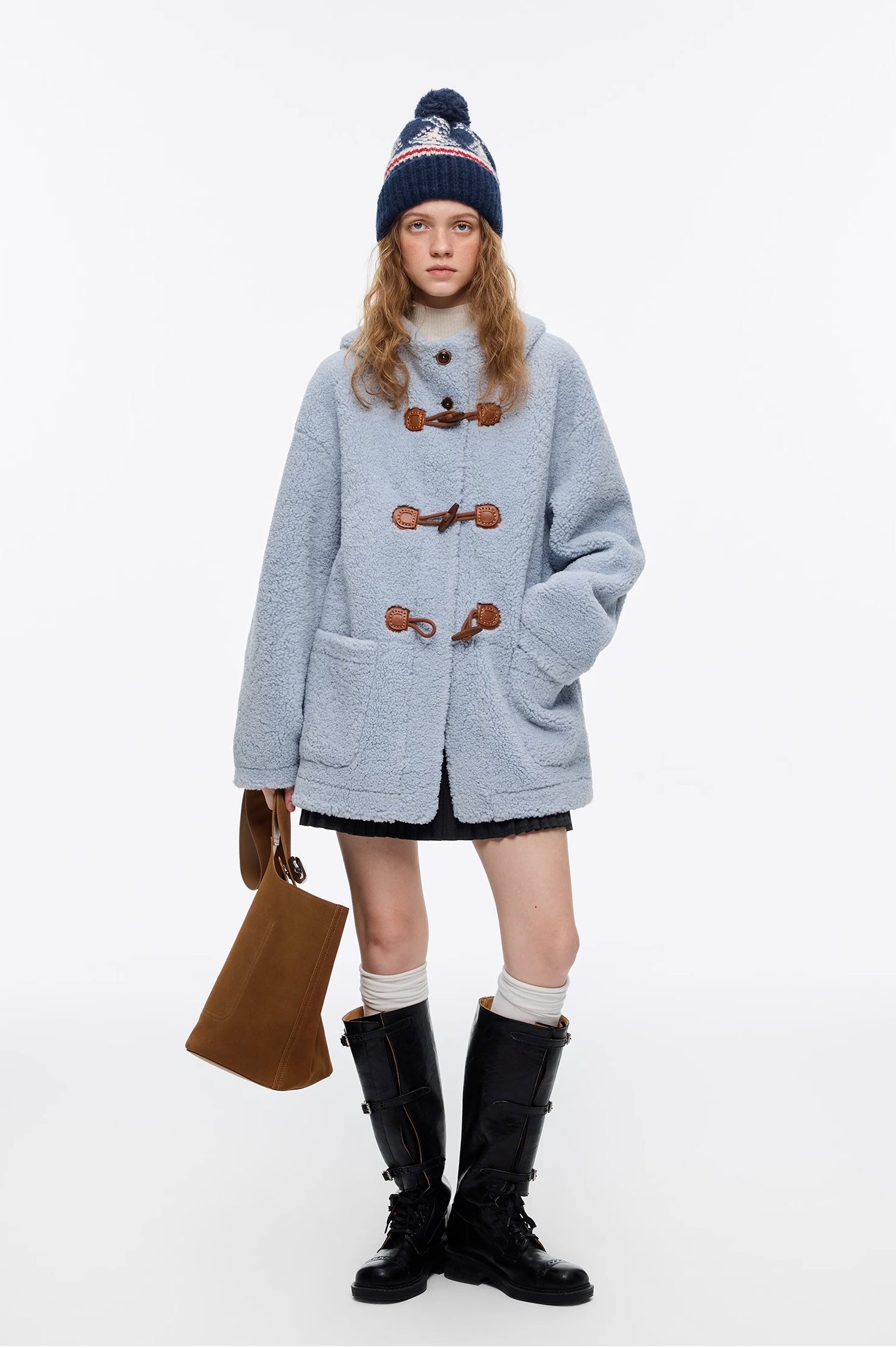 トグルボタンムートンフードジャケット
C3368