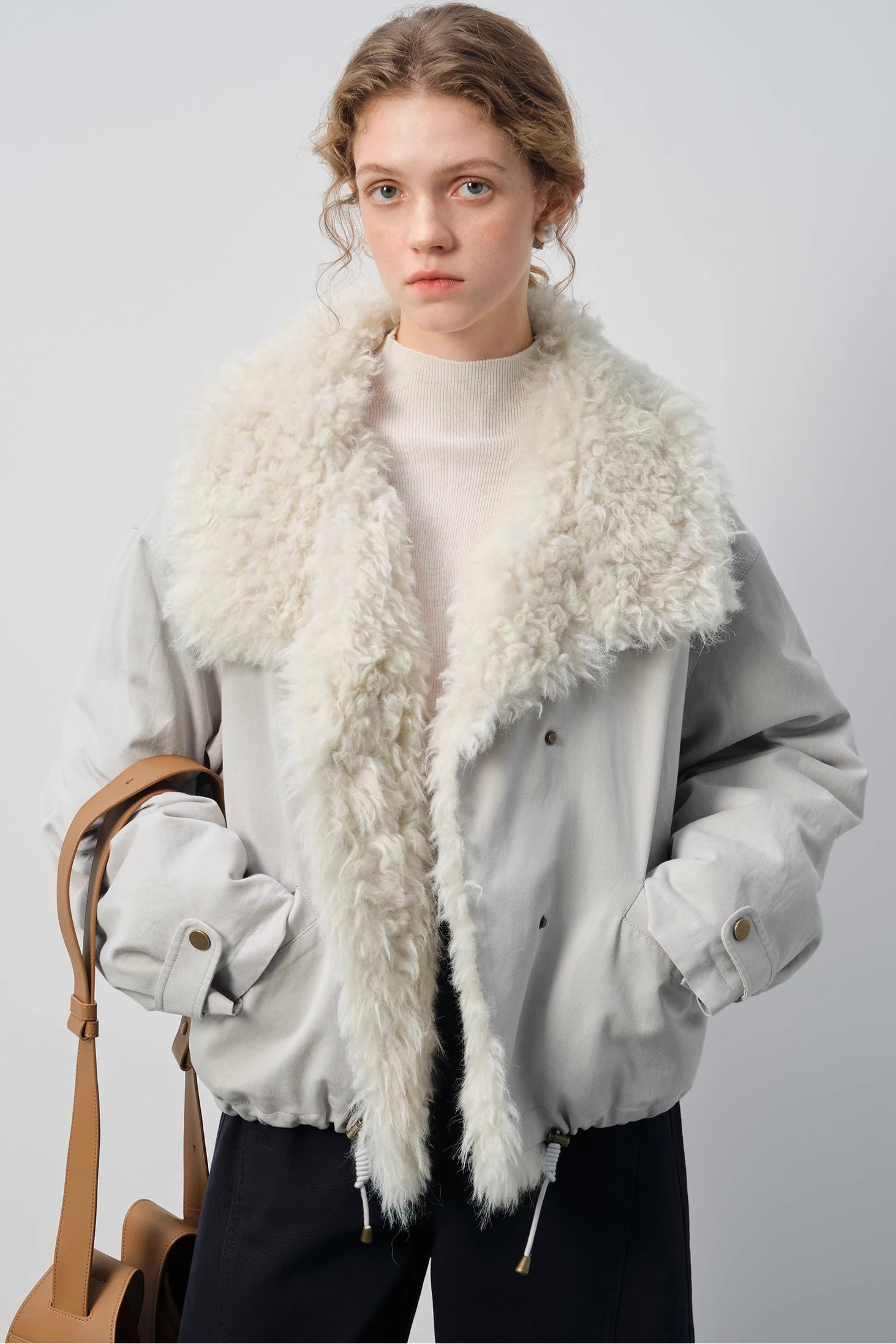 ホワイトダックダウンコート
C3311