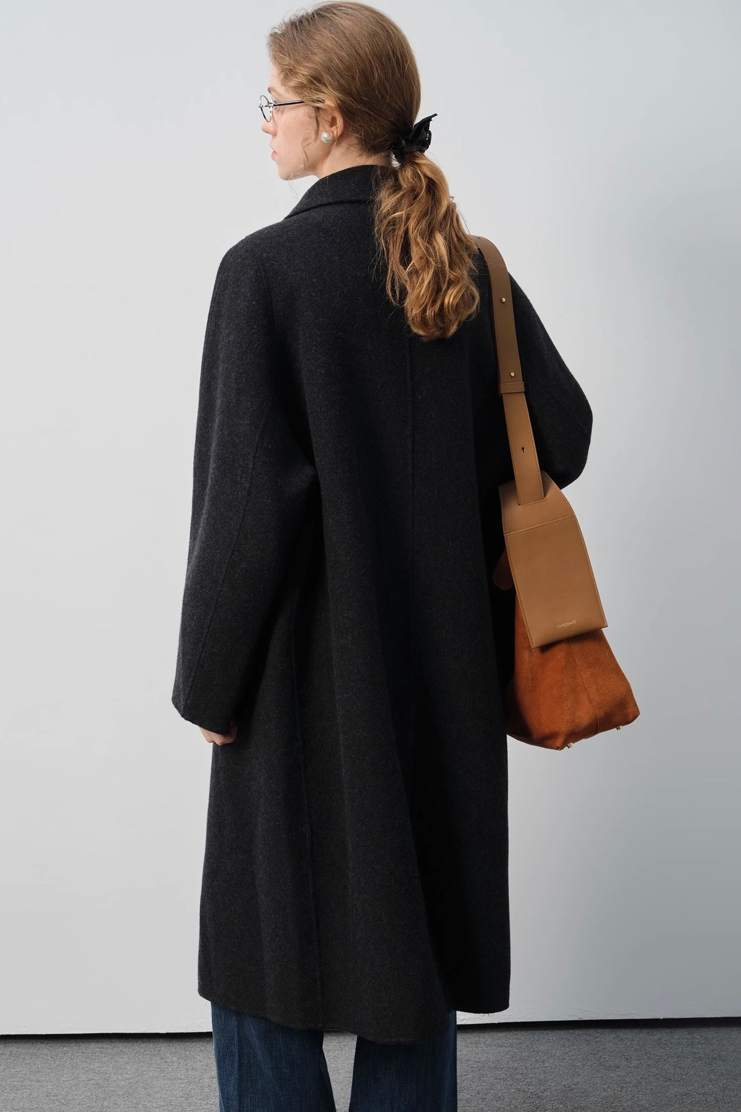 クラシカルムードウールロングコート
C3296