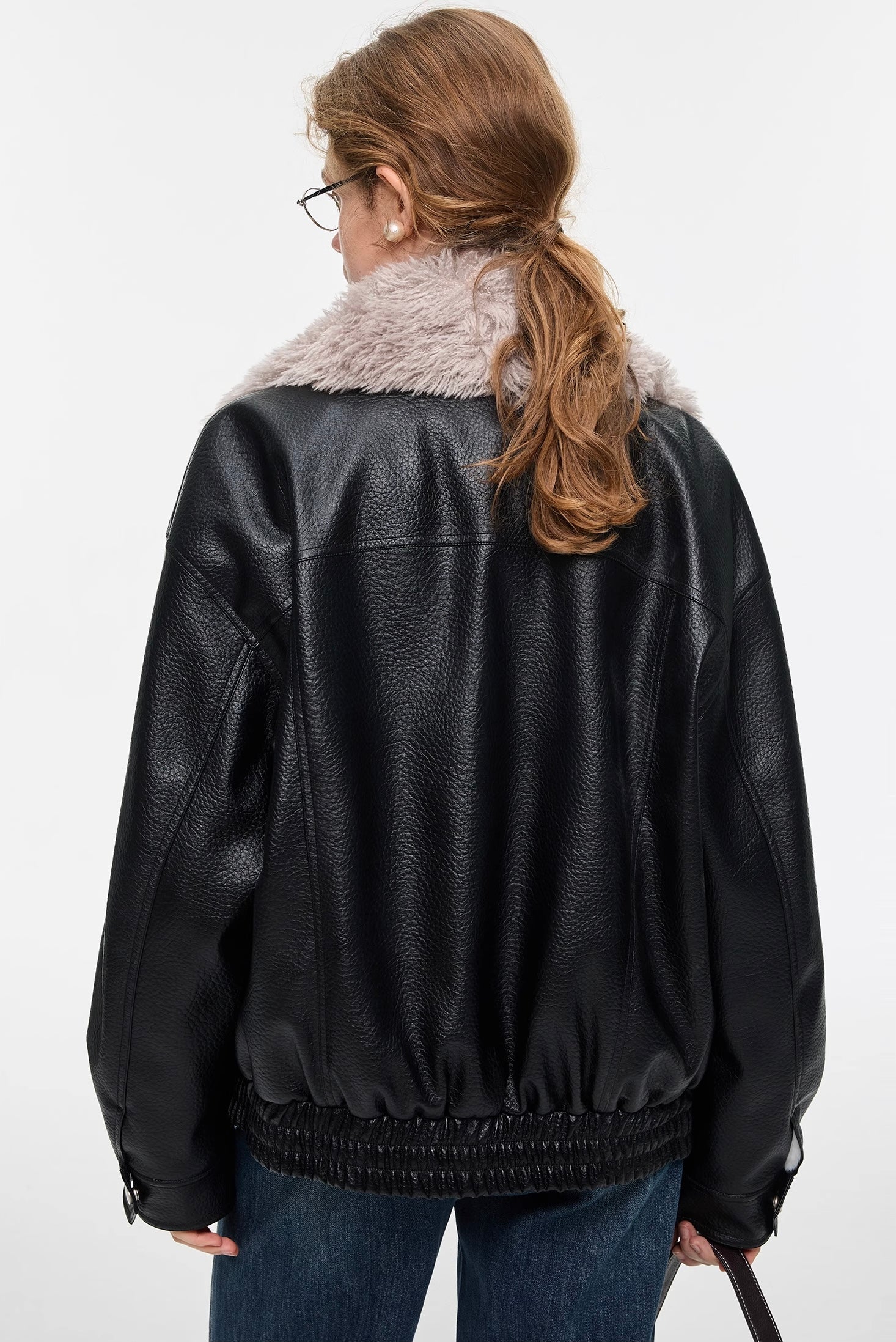 フェイクファーカラーレザージャケット
C3305