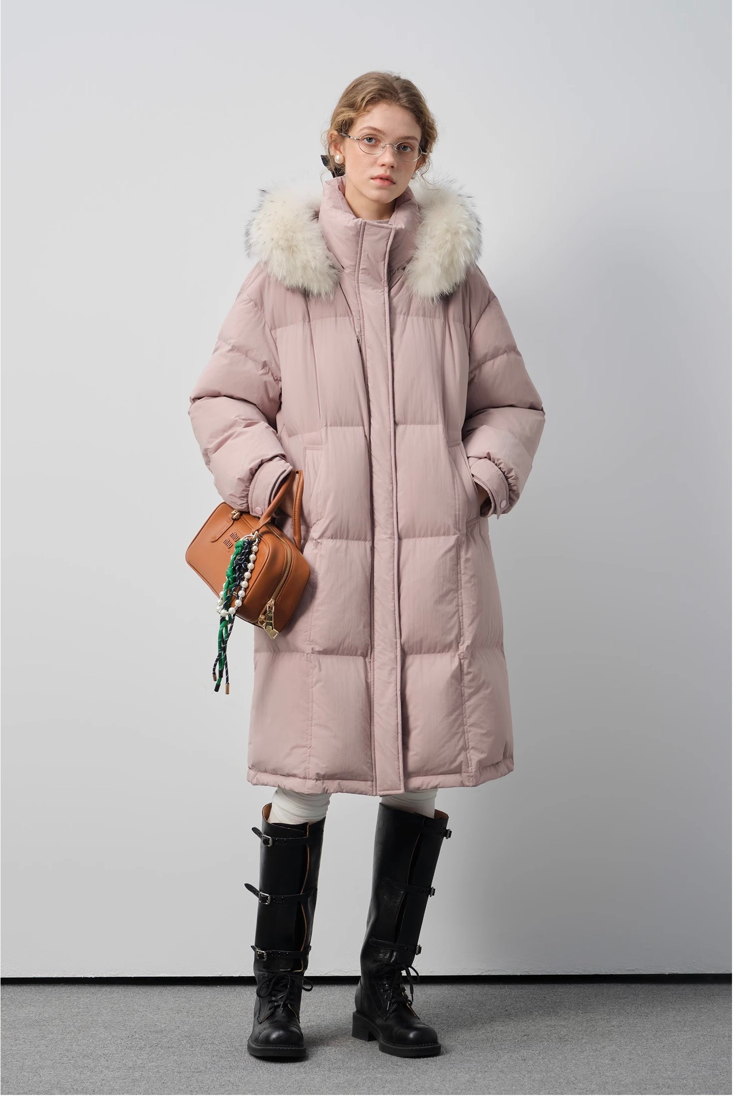 ソフトタッチ ダウンコート
C3317