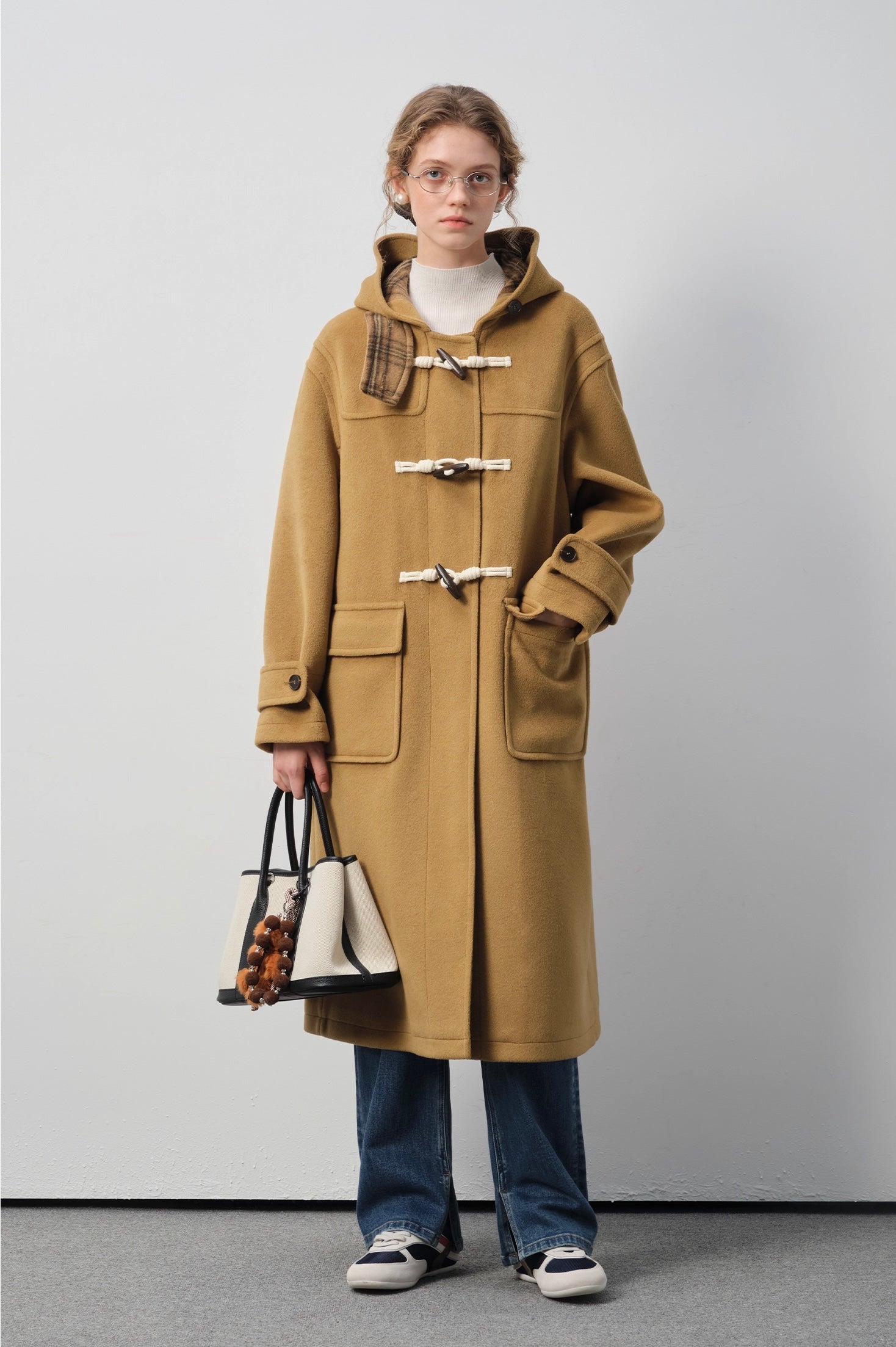 モカブラウンダッフルコート
C3323