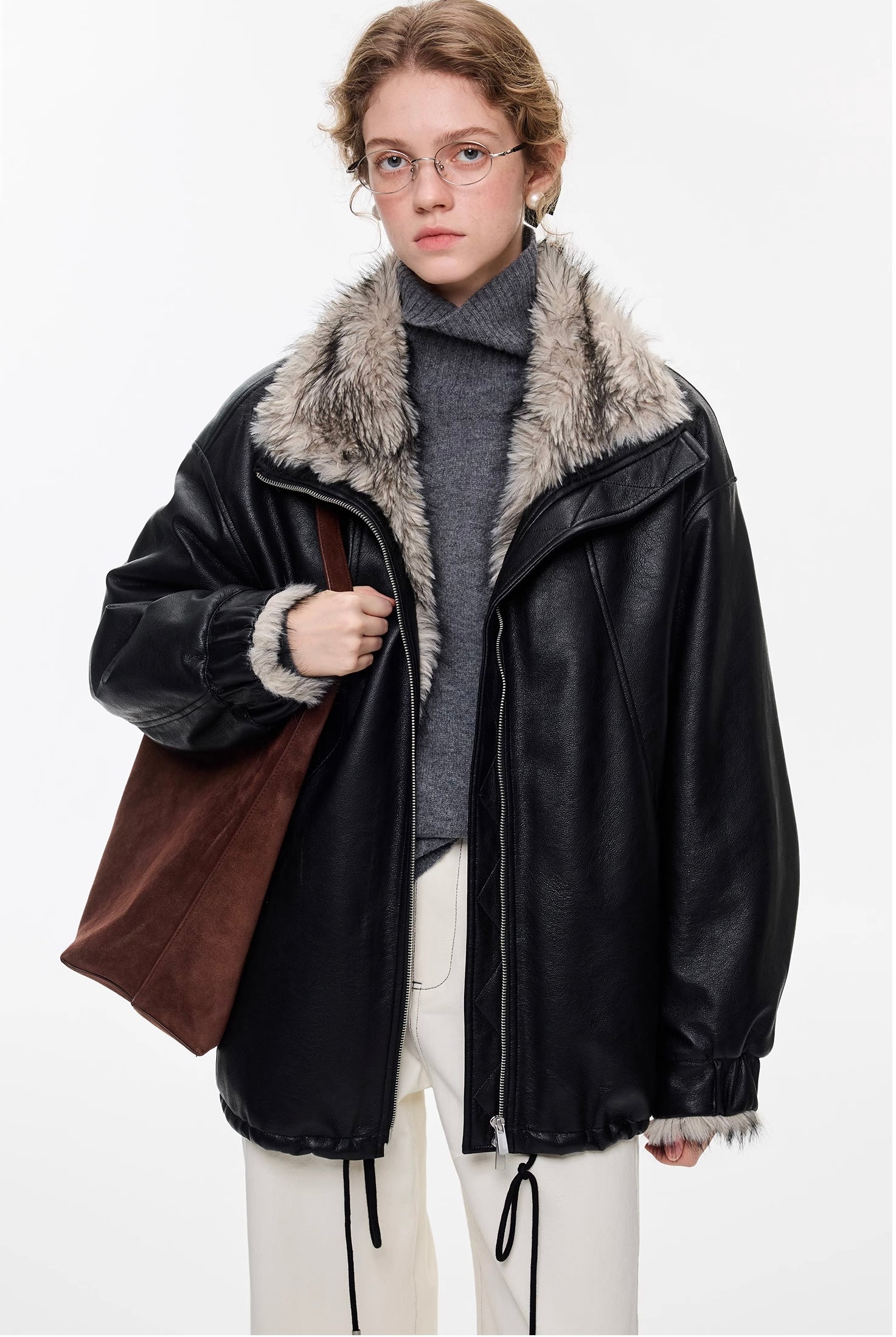 グラデーションファーフェイクレザージャケット
C3338