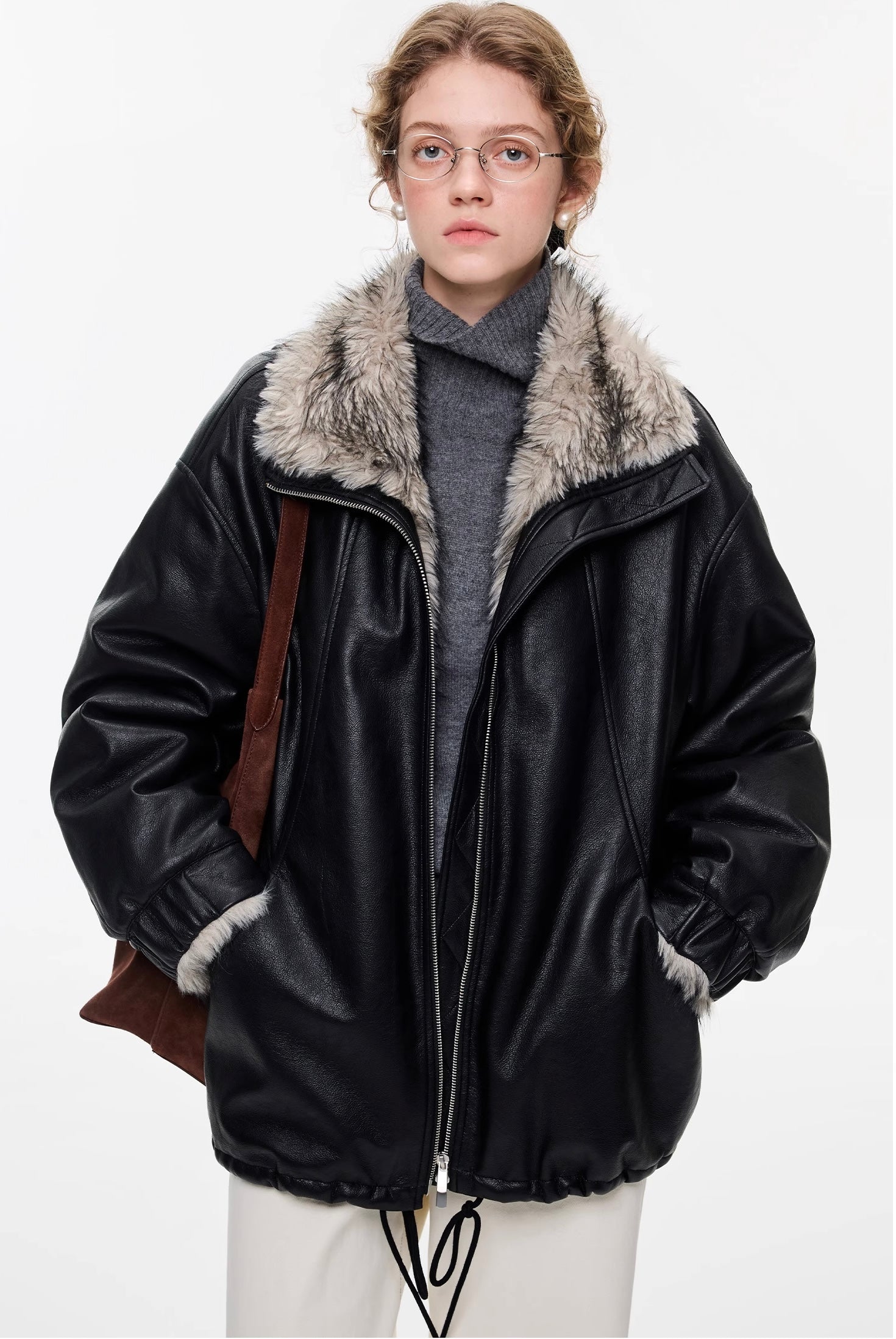 グラデーションファーフェイクレザージャケット
C3338