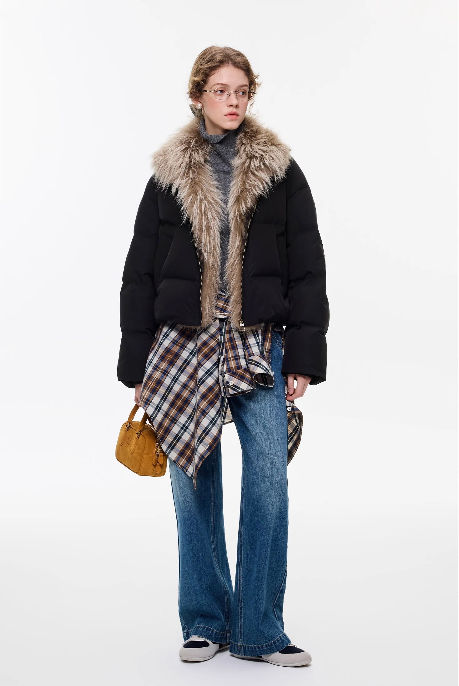 リアルラクーンファー着脱フードダウン
C3343