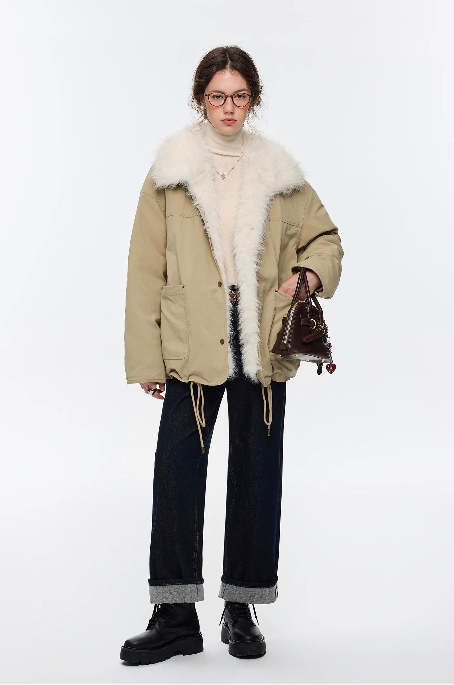 フェイクファーライニングコクーンジャケット
C3344