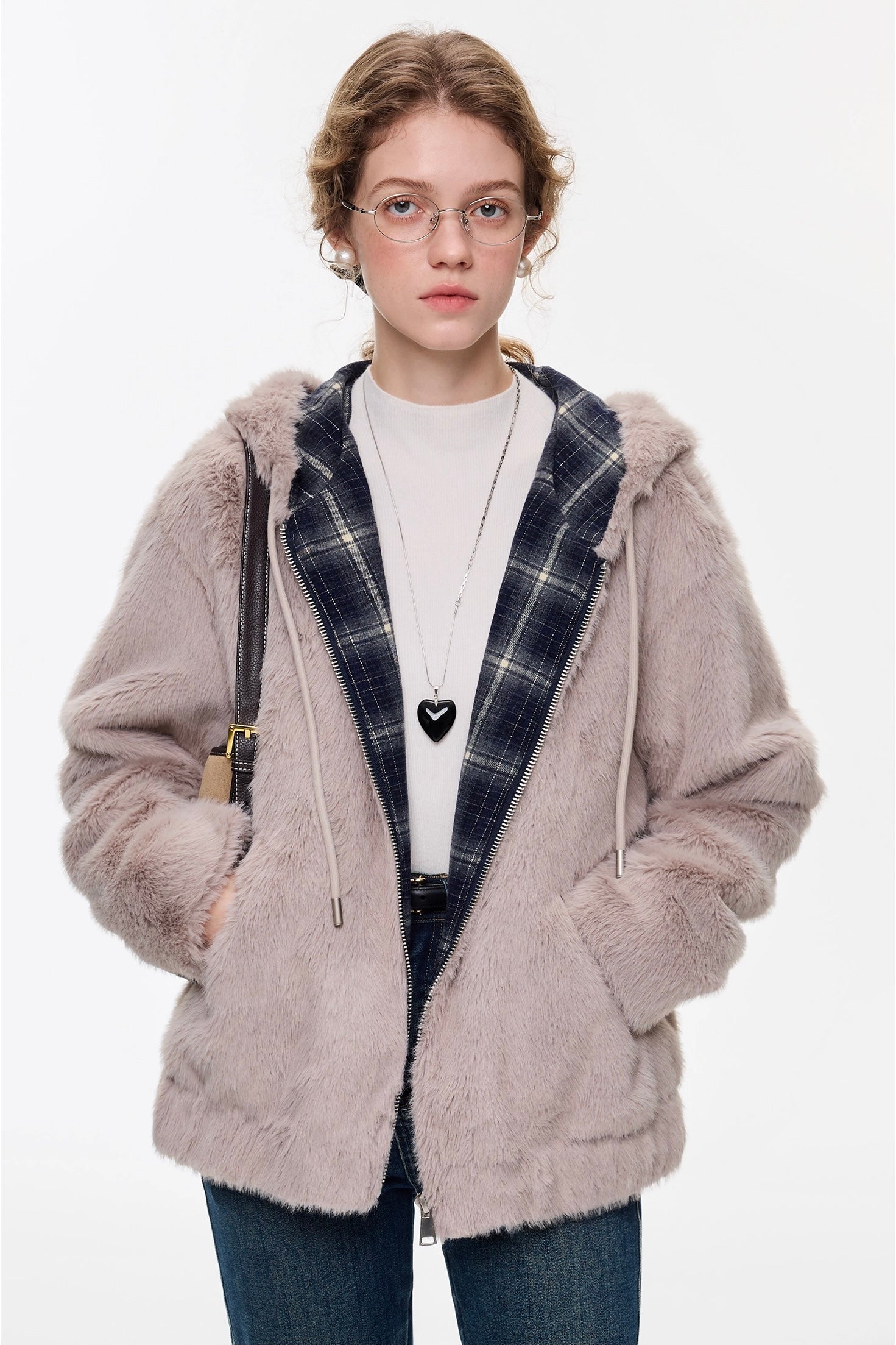 ミンクタッチフーデッドショートコート
C3345