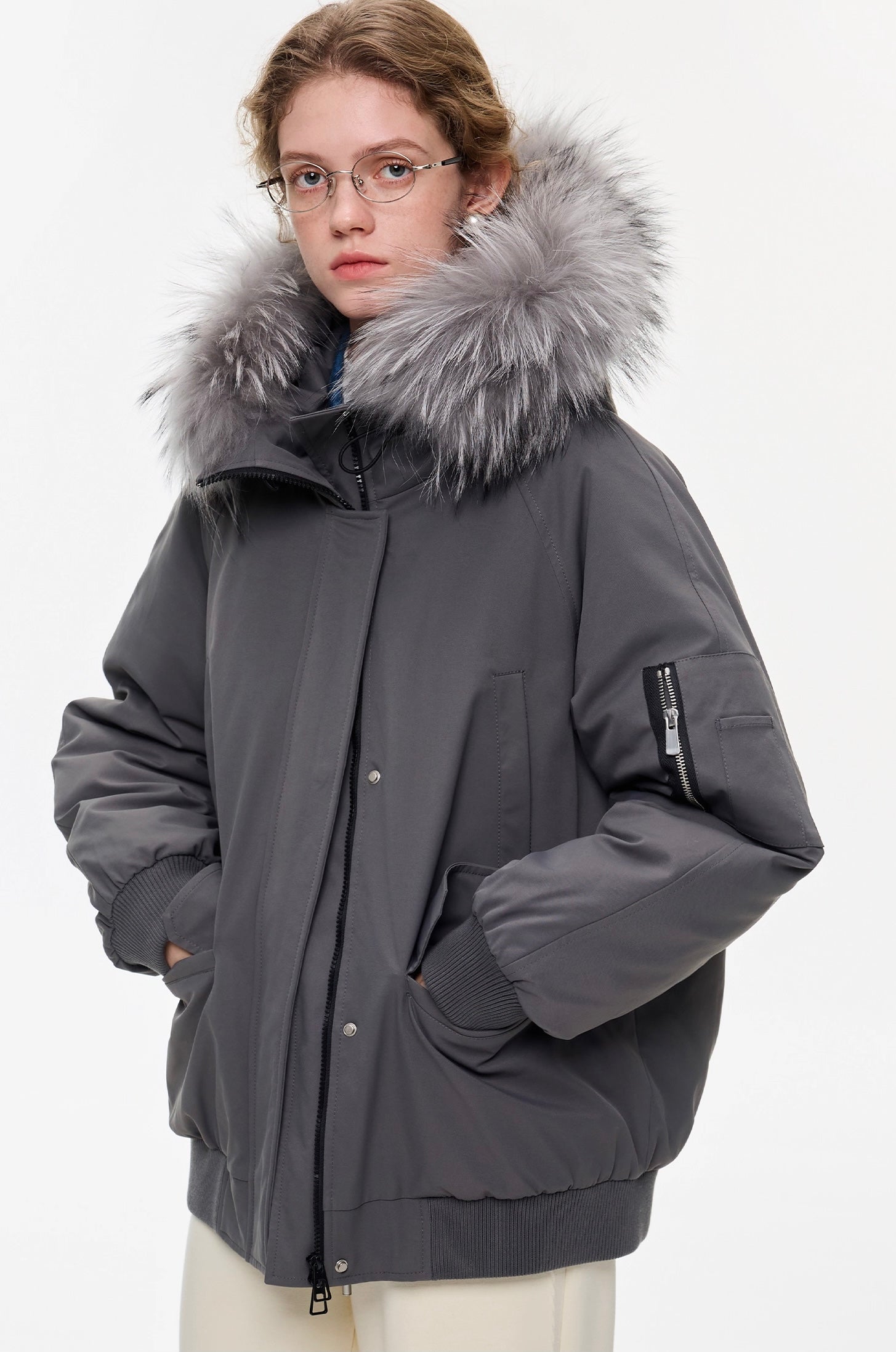 ラクーンファーカラーパーカーダウン
C3358