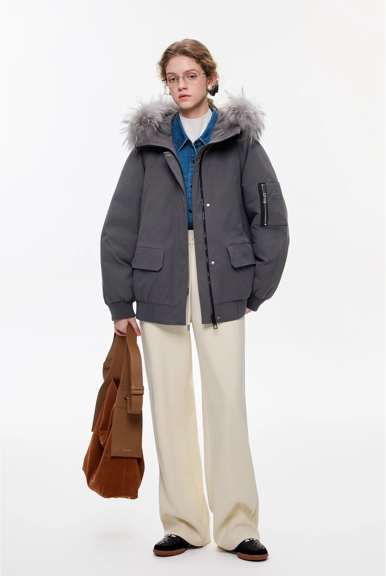 ラクーンファーカラーパーカーダウン
C3358