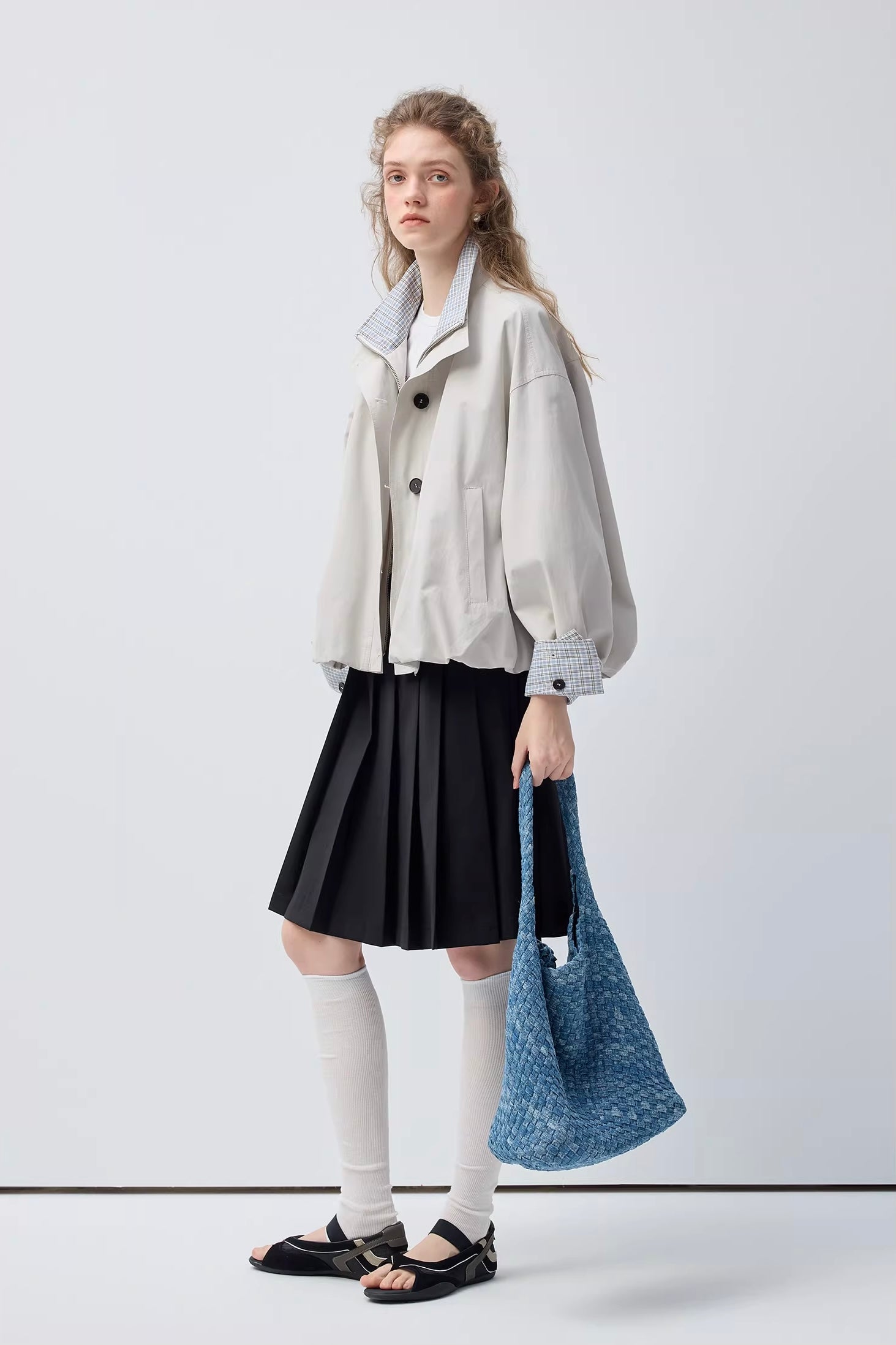 コントラストチェックバルーンシルエットジャケット
C3388