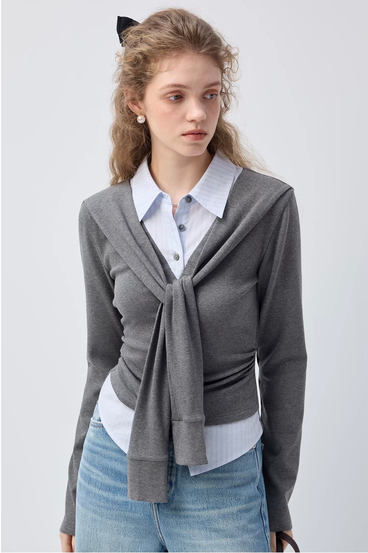 レイヤードケープ風 タイデザイン シャツカラートップス
C3390