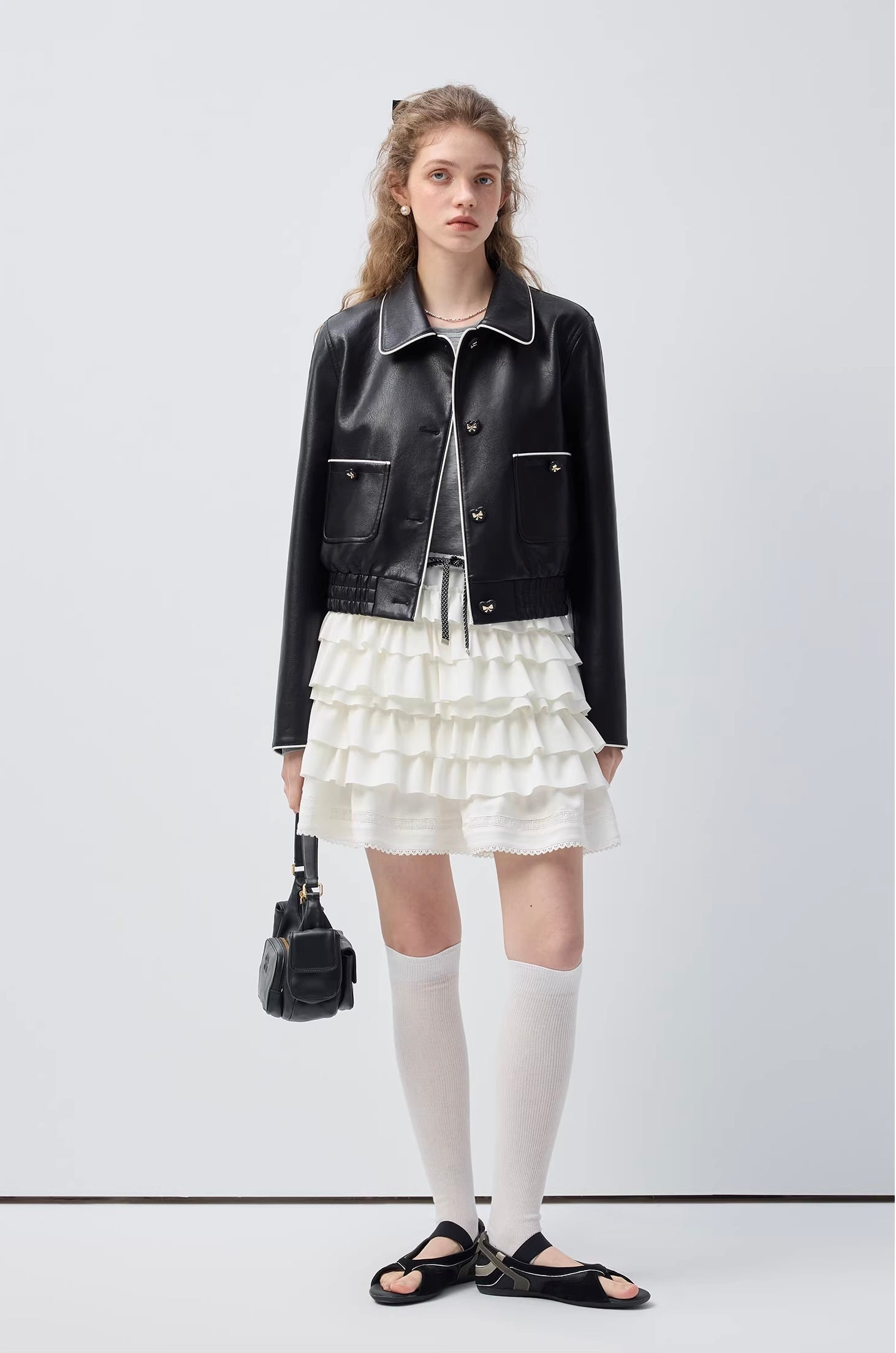 テクスチャーPUレザーバイカラージャケット
C3403