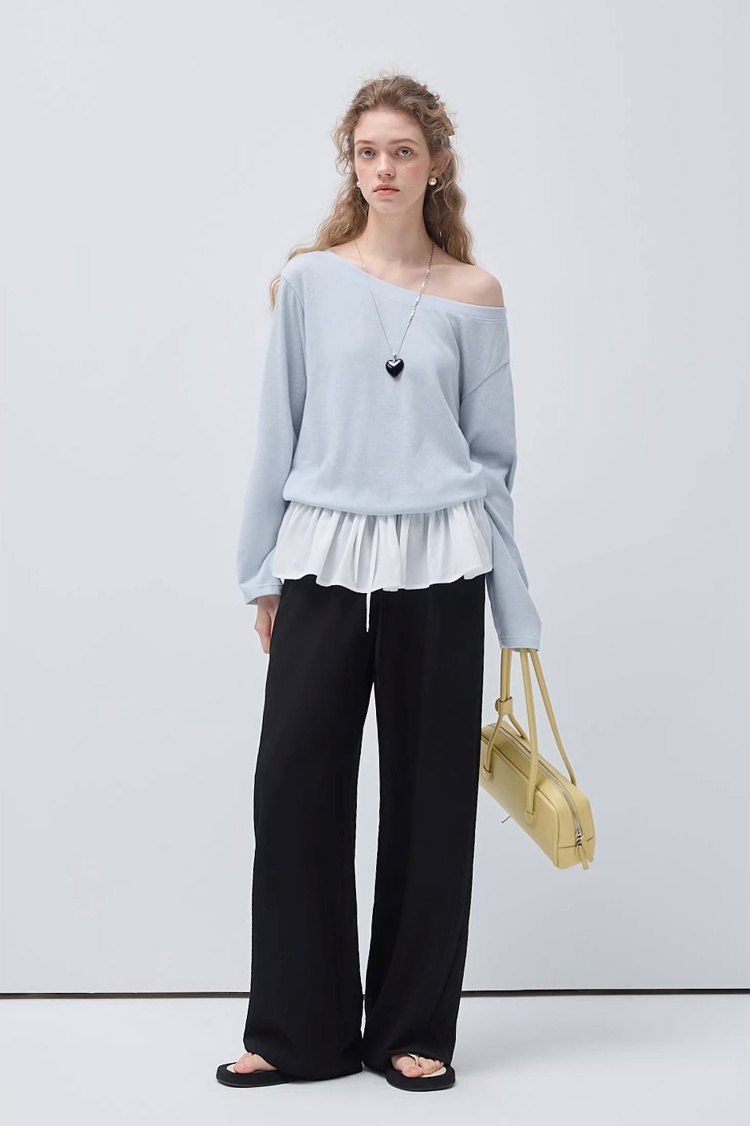 フリルヘム切替カットソー
C3406