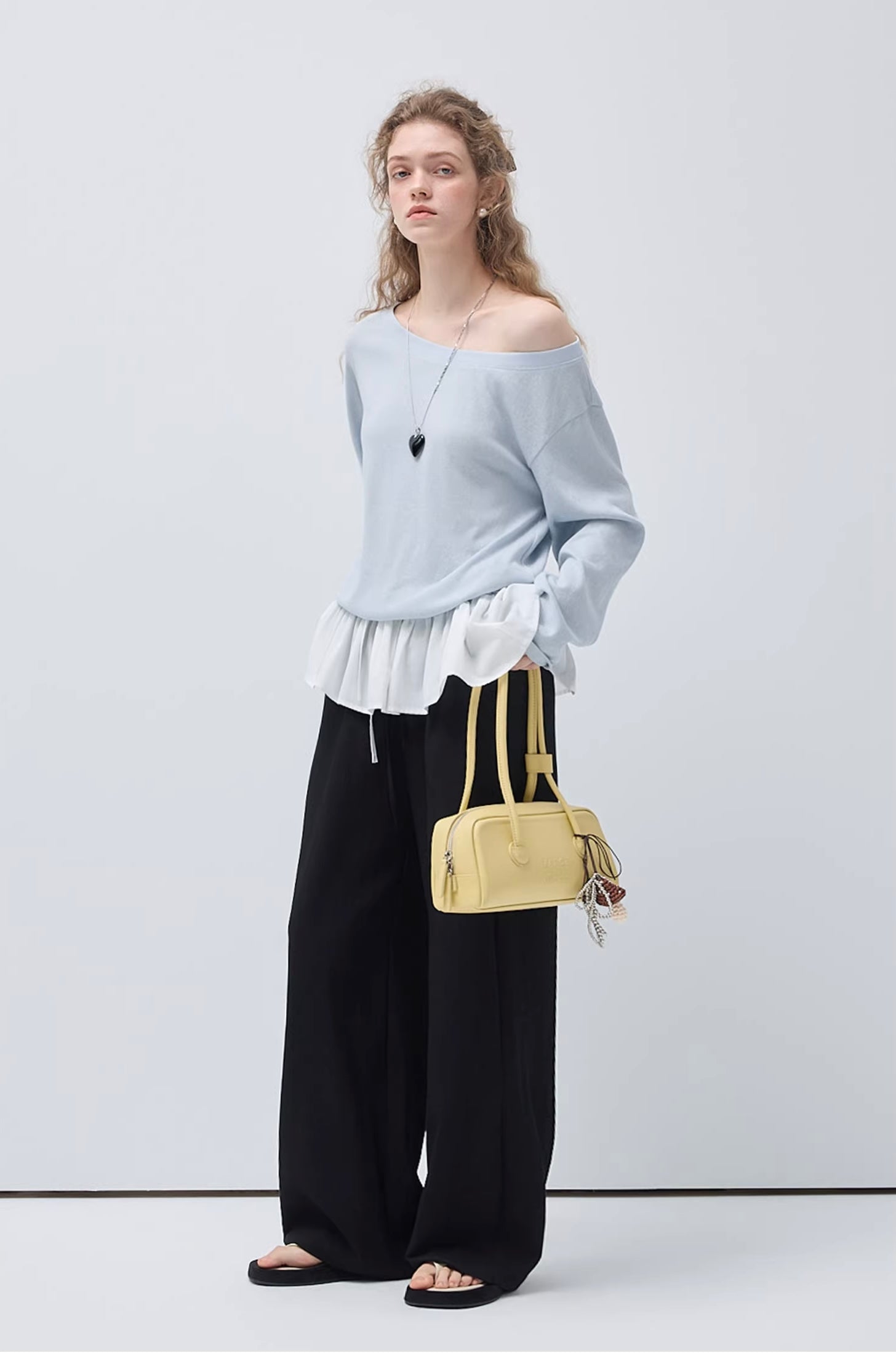 フリルヘム切替カットソー
C3406