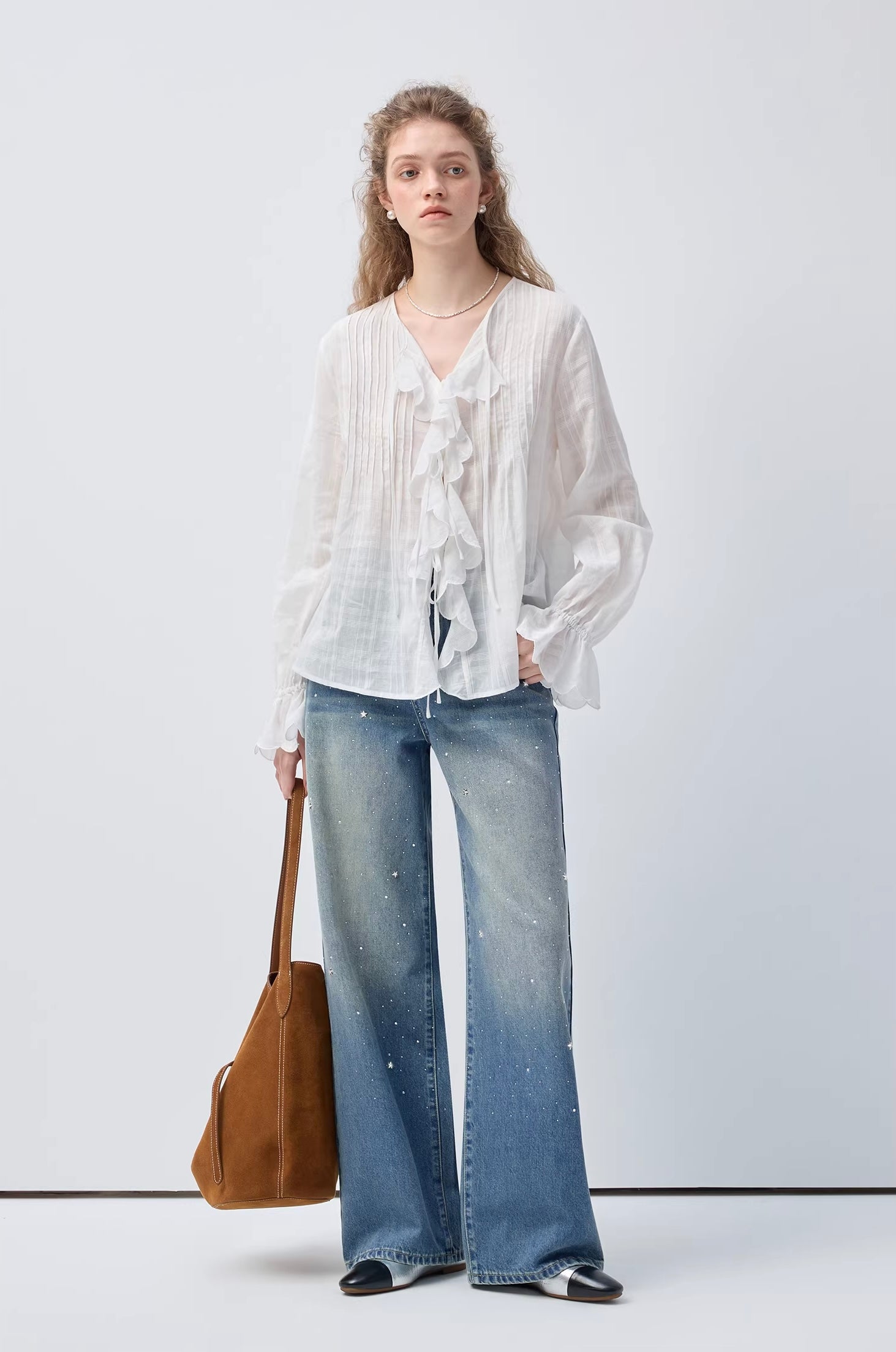 刺繍フリルテクスチャーUVカットブラウス
C3431