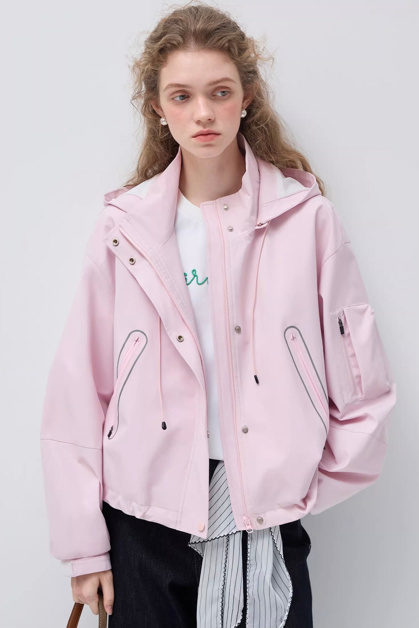 ライトウェイトマルチウェイアウター
C3432