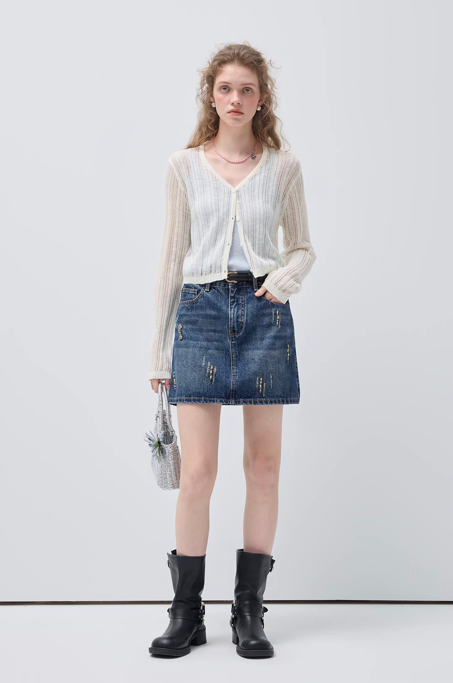 シアー透かし編みVネックカーディガン
C3438