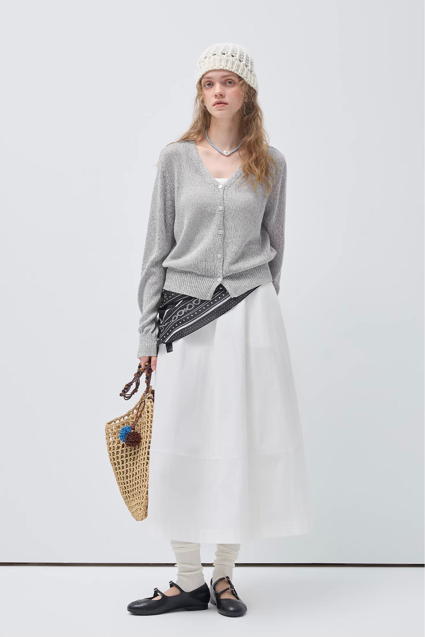 コンパクトニットトップス
C3439