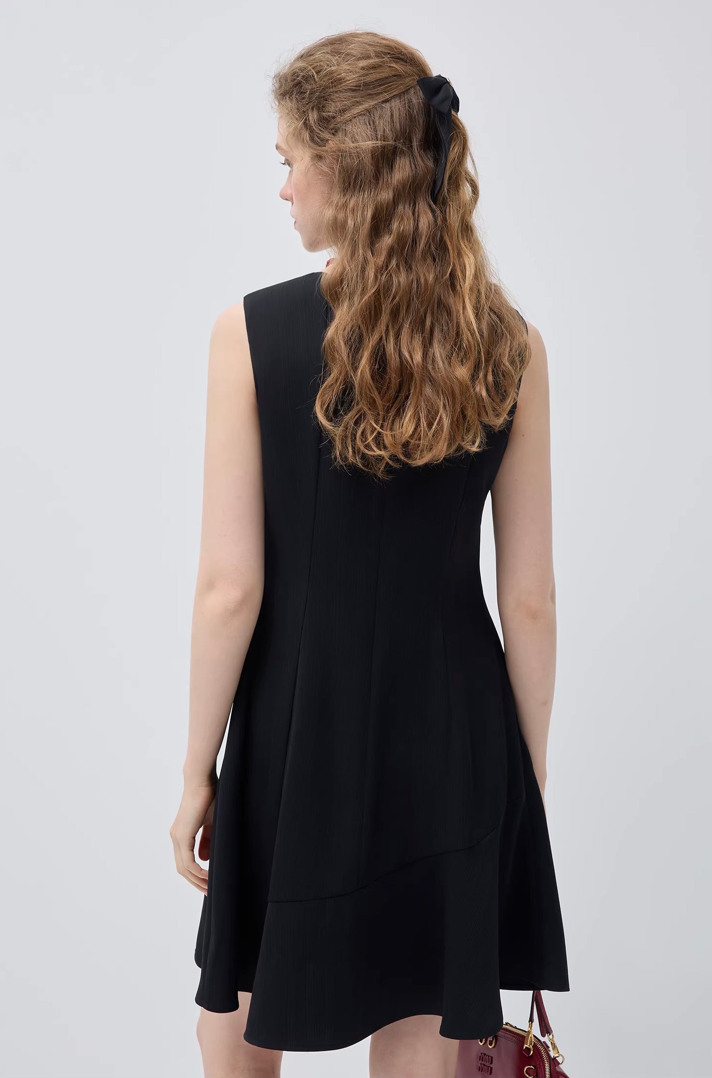 ジオメトリーミニマルドレス
C3442