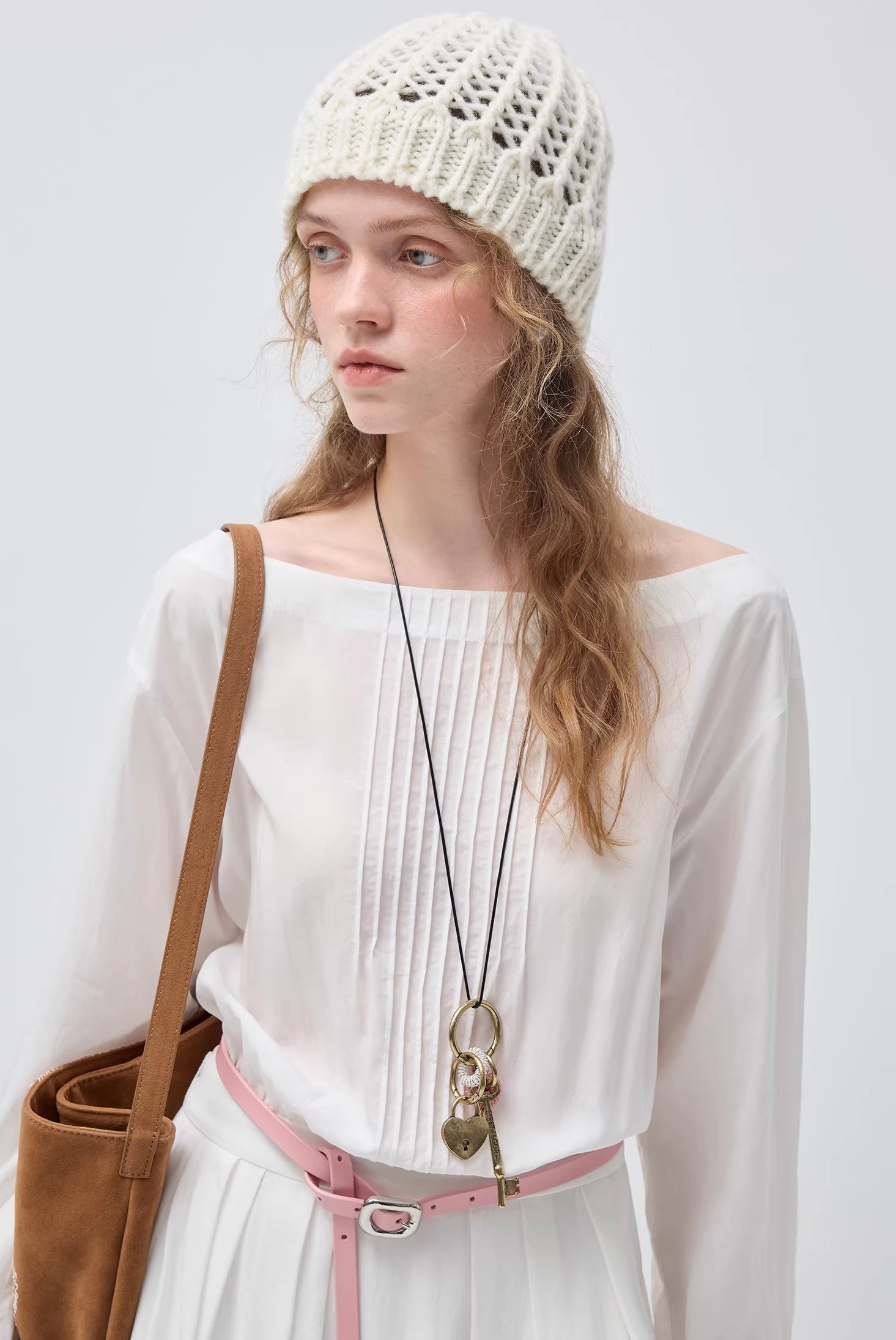 ピュアムード オフショルレースワンピース
C3449