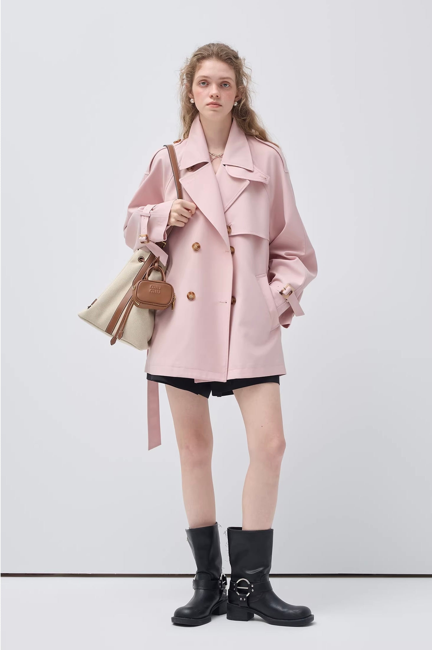 ブリティッシュムードショートトレンチコート
C3453