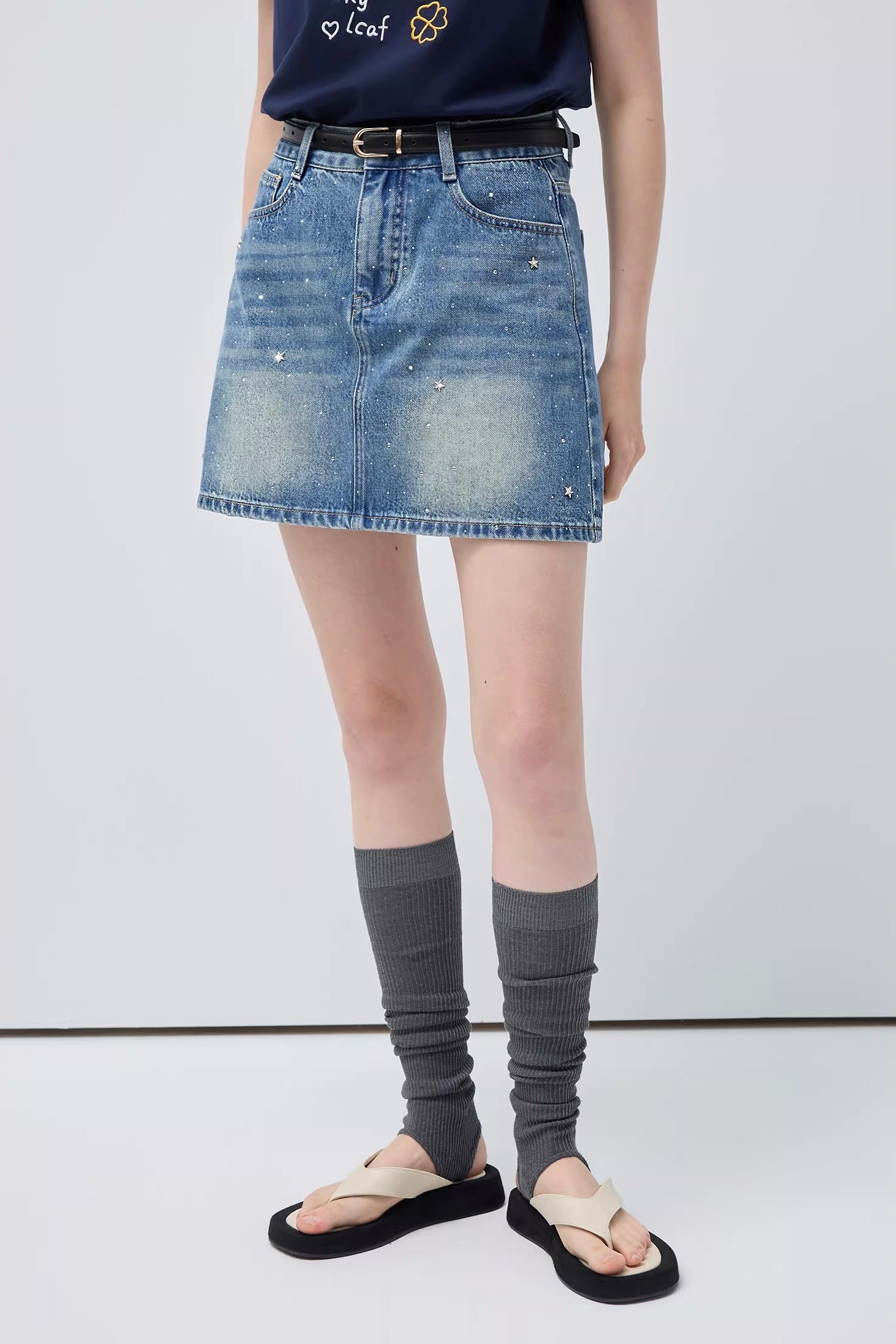 ラインストーン ディテールデニムミニスカート
C3455