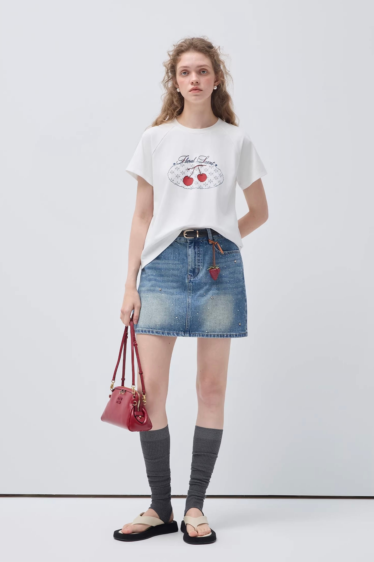 ラインストーン ディテールデニムミニスカート
C3455