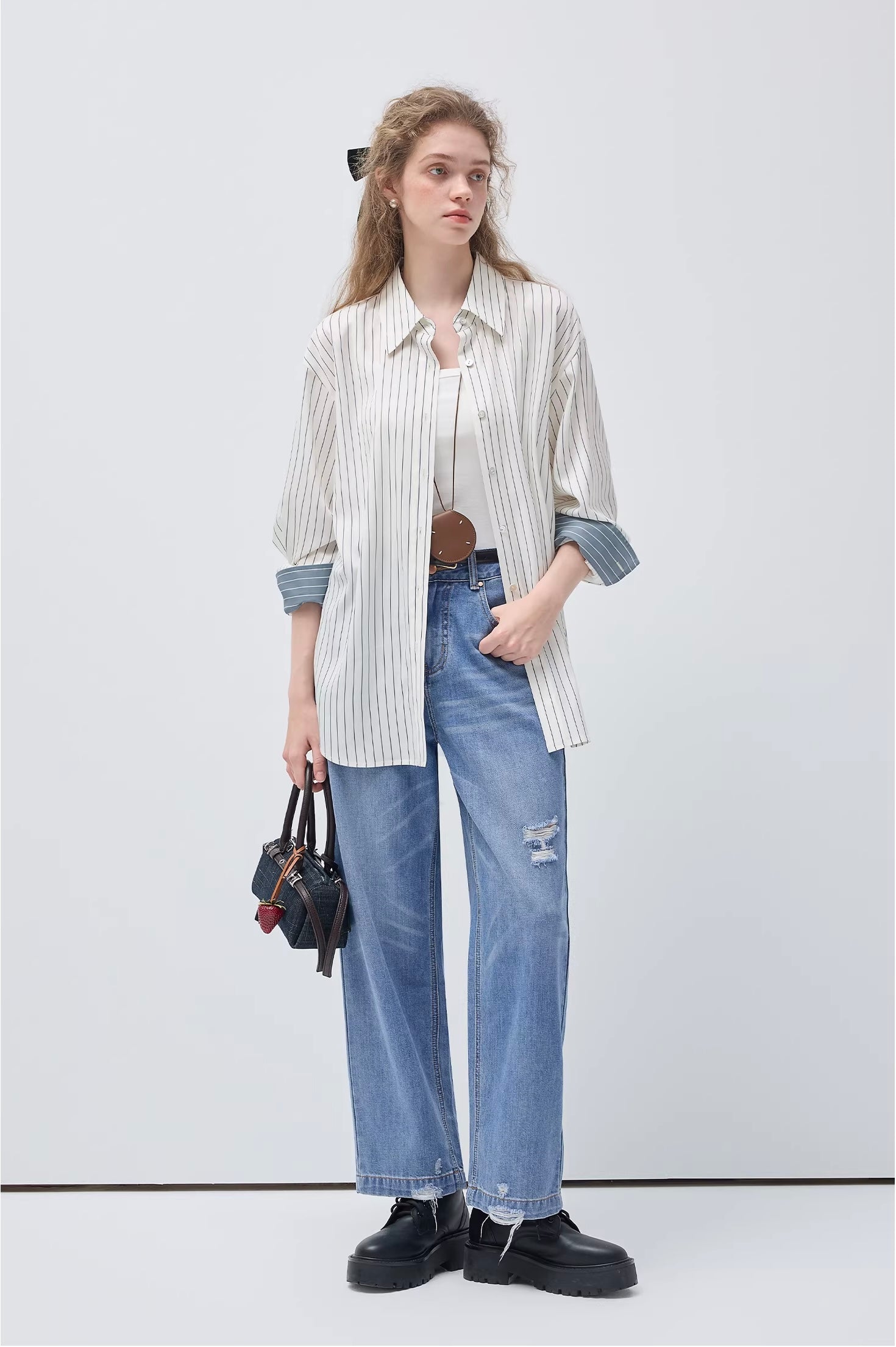 ストライプ柄ドロップショルダーシャツ
C3456