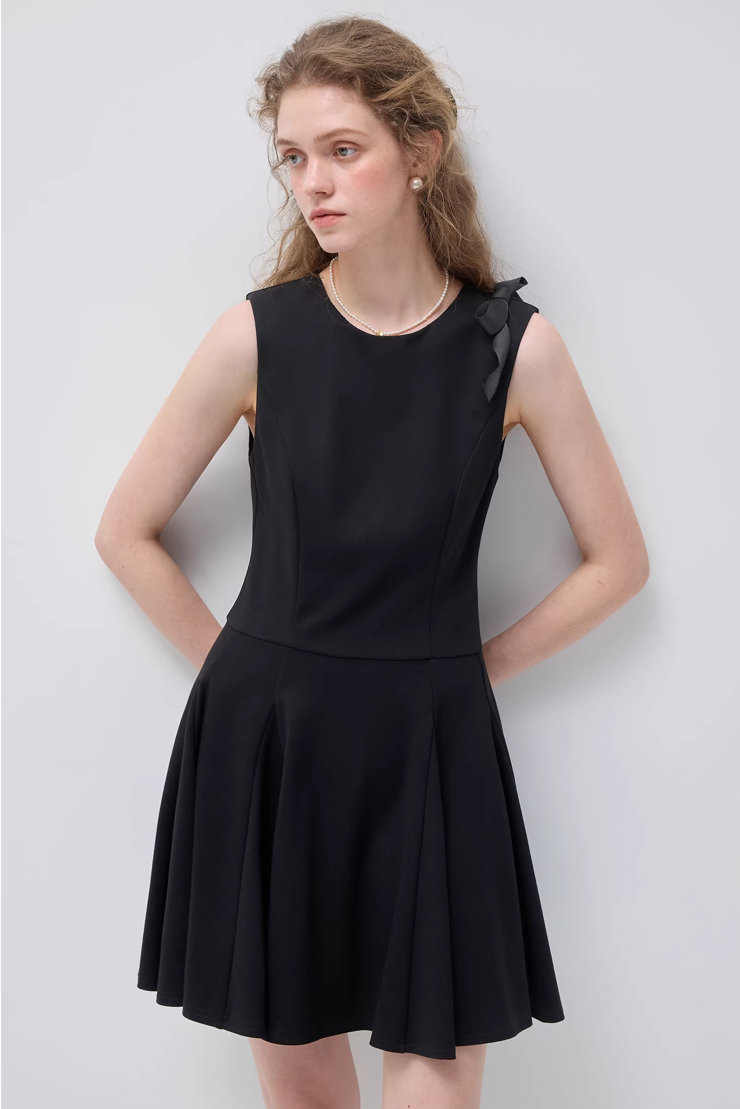 ラウンドネックノースリーブウエストドレスC3501