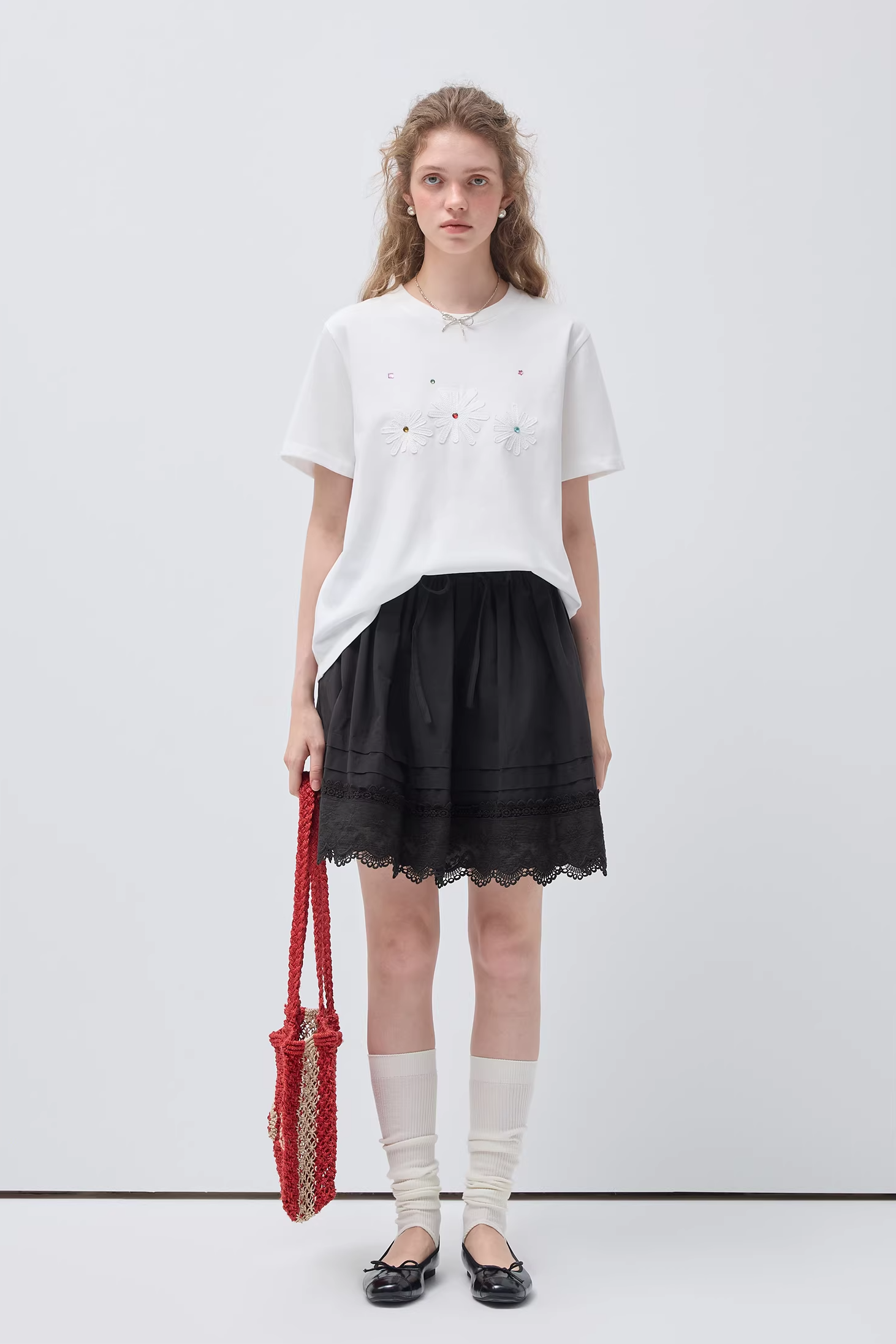 ラウンドネックパッチ刺繍入りカジュアルTシャツC3517
