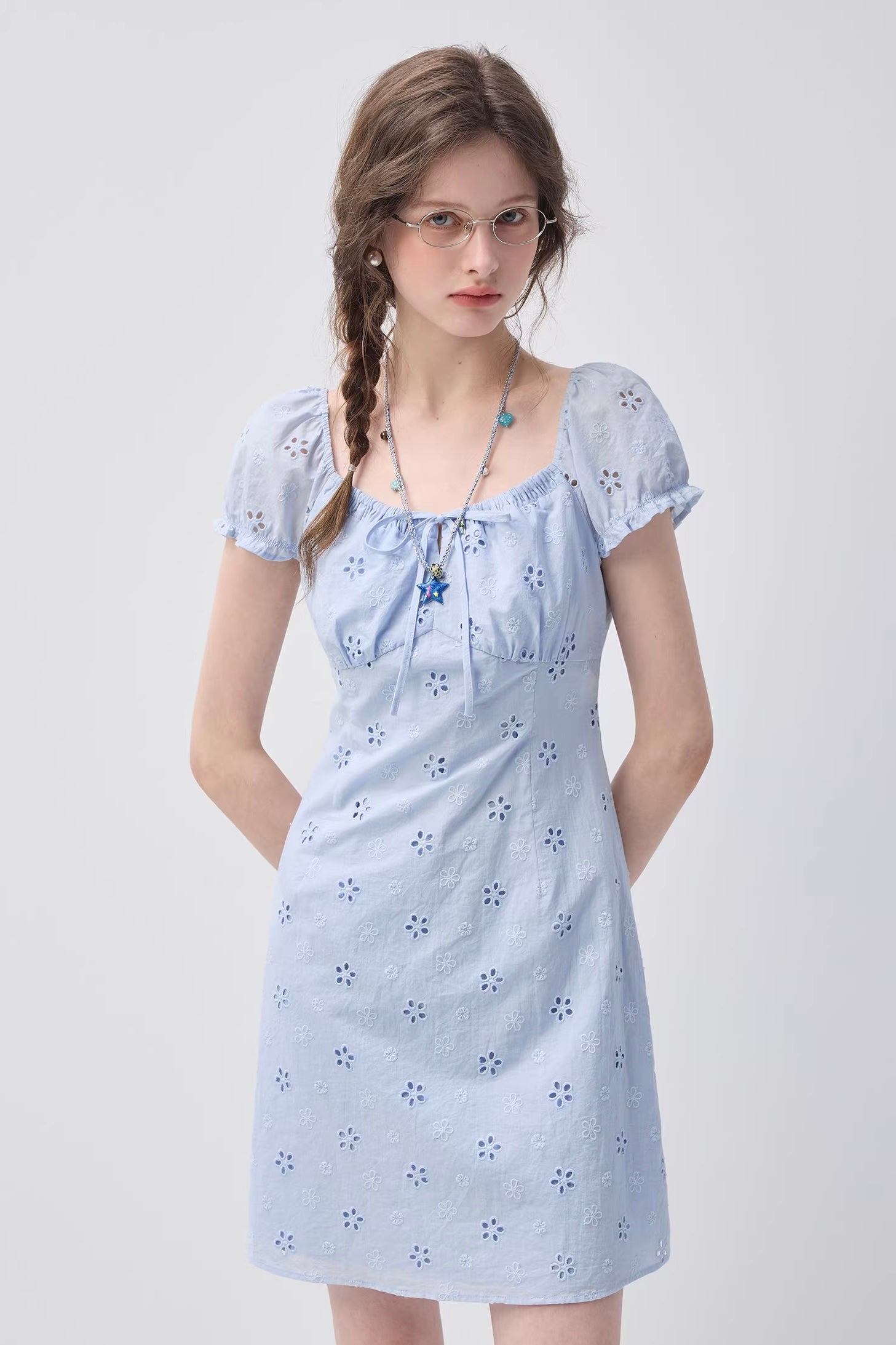 エンブロイダリースクエアネックドレスC3628