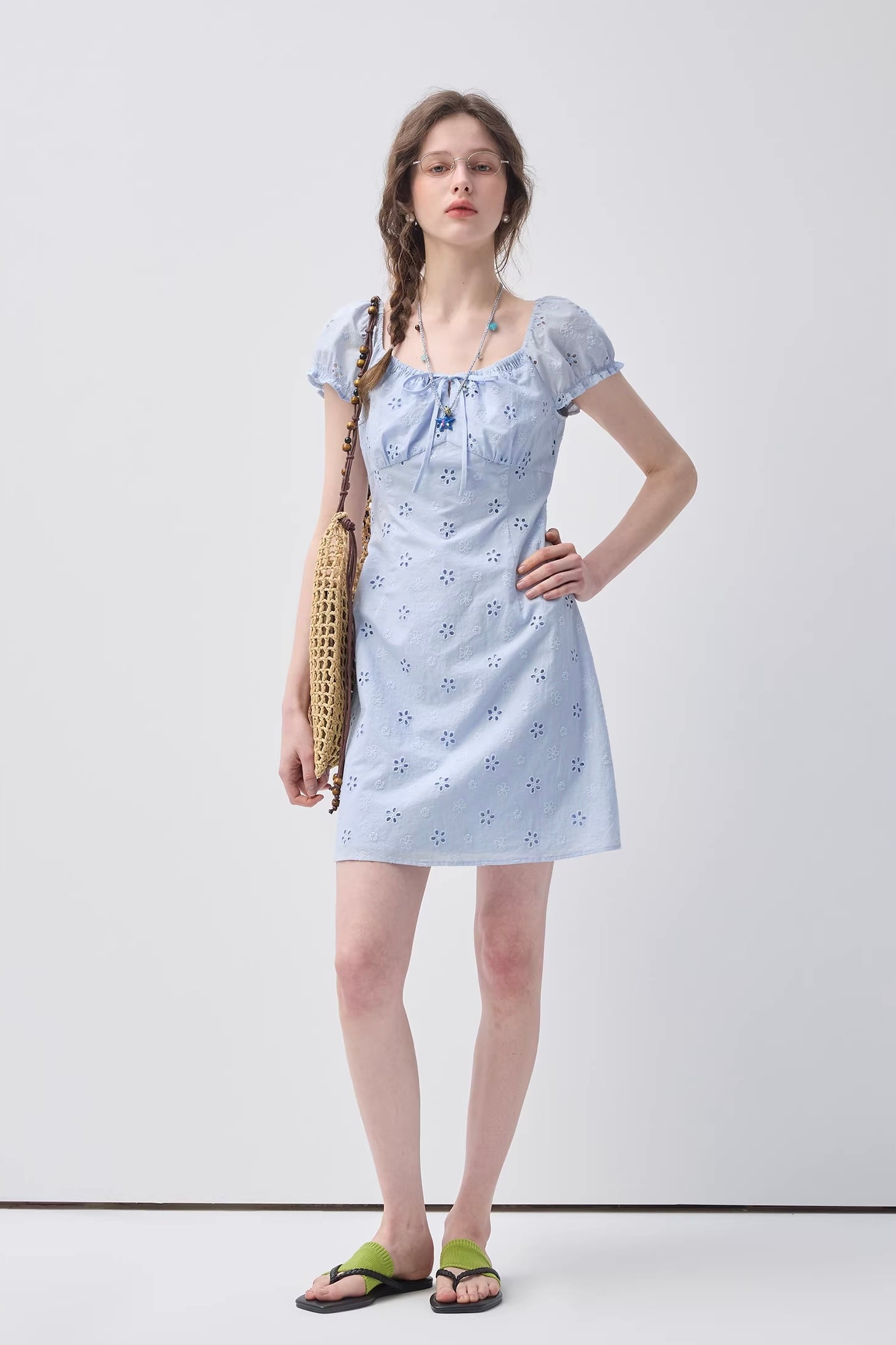 エンブロイダリースクエアネックドレスC3628