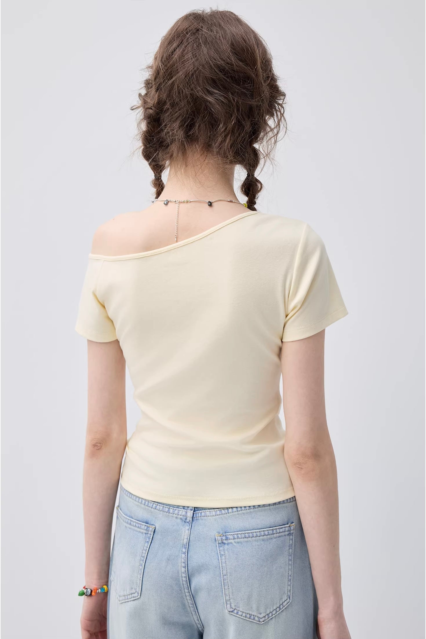 アシメツイストフィットシルエットTシャツC3719