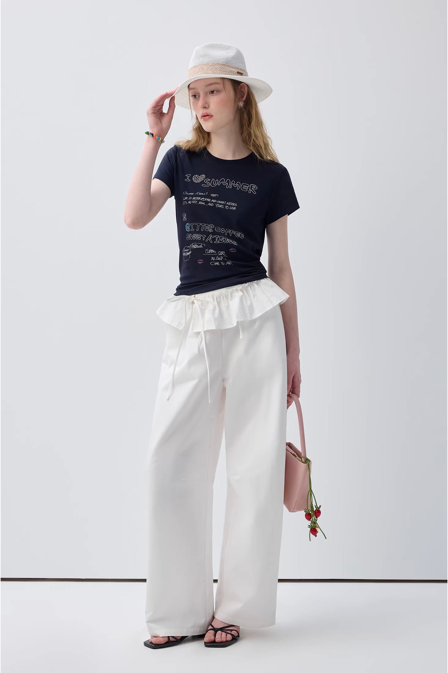 フィットシルエットグラフィックTシャツC3727