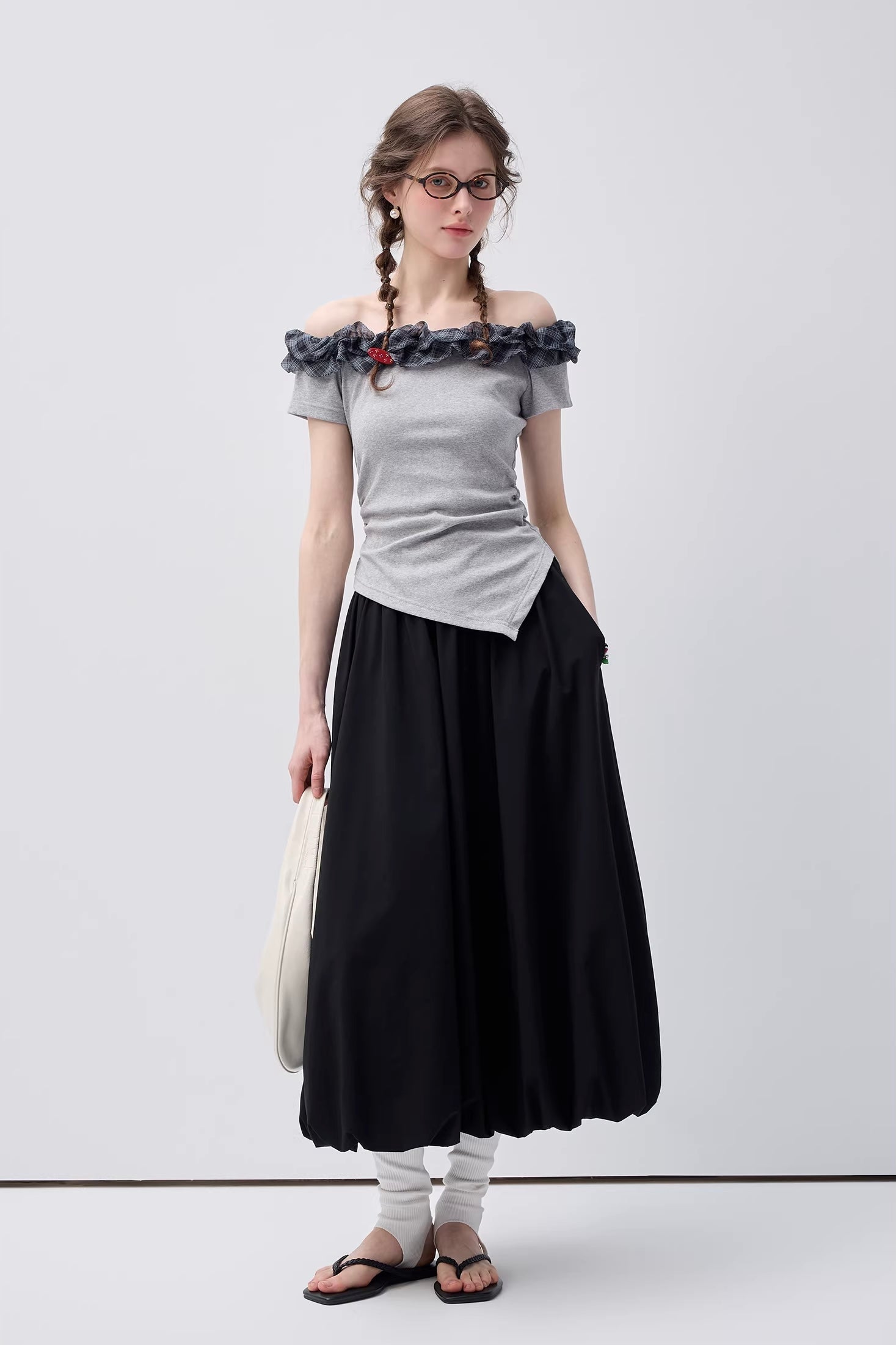 フリルデザインオフショルトップスC3748