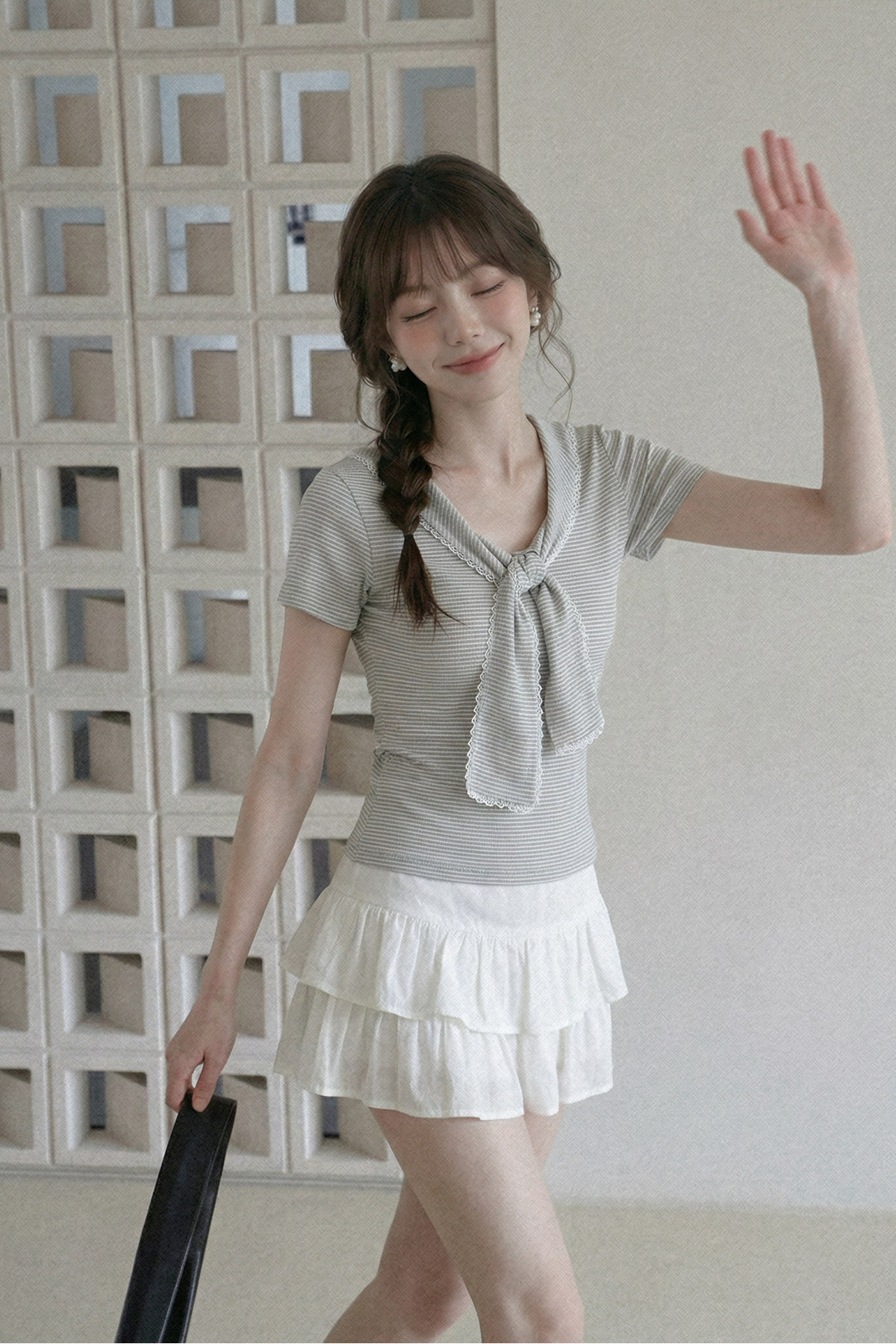 Vネックレースアップルーズ半袖TシャツC3786
