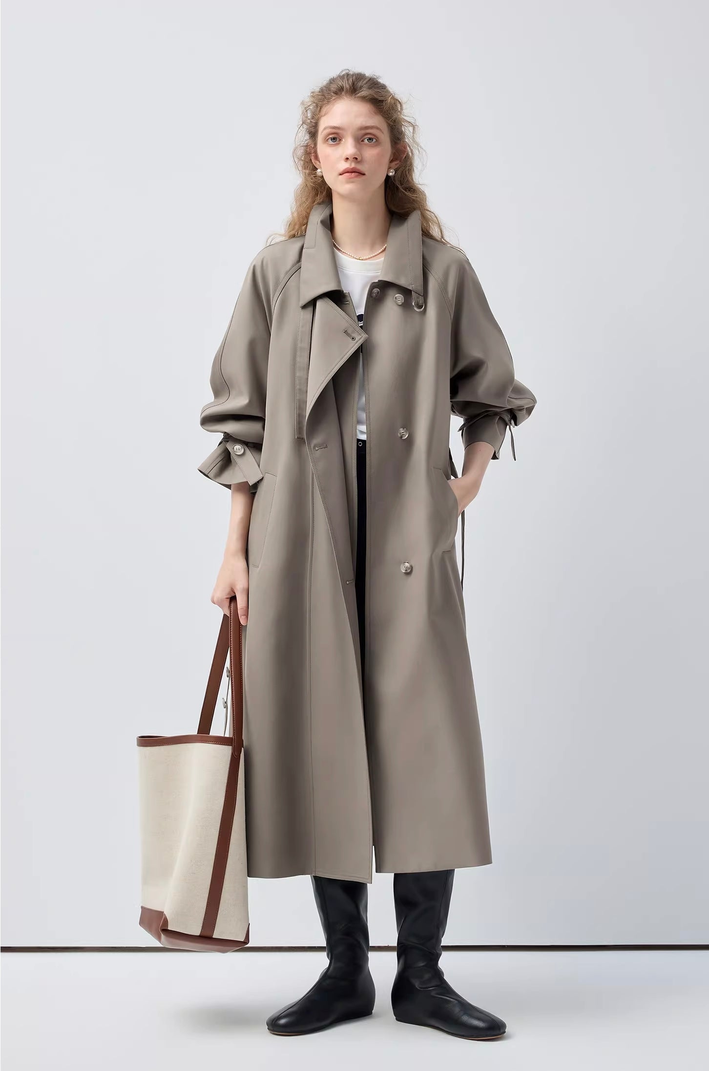 ストラクチャード ロングトレンチコート
C3384