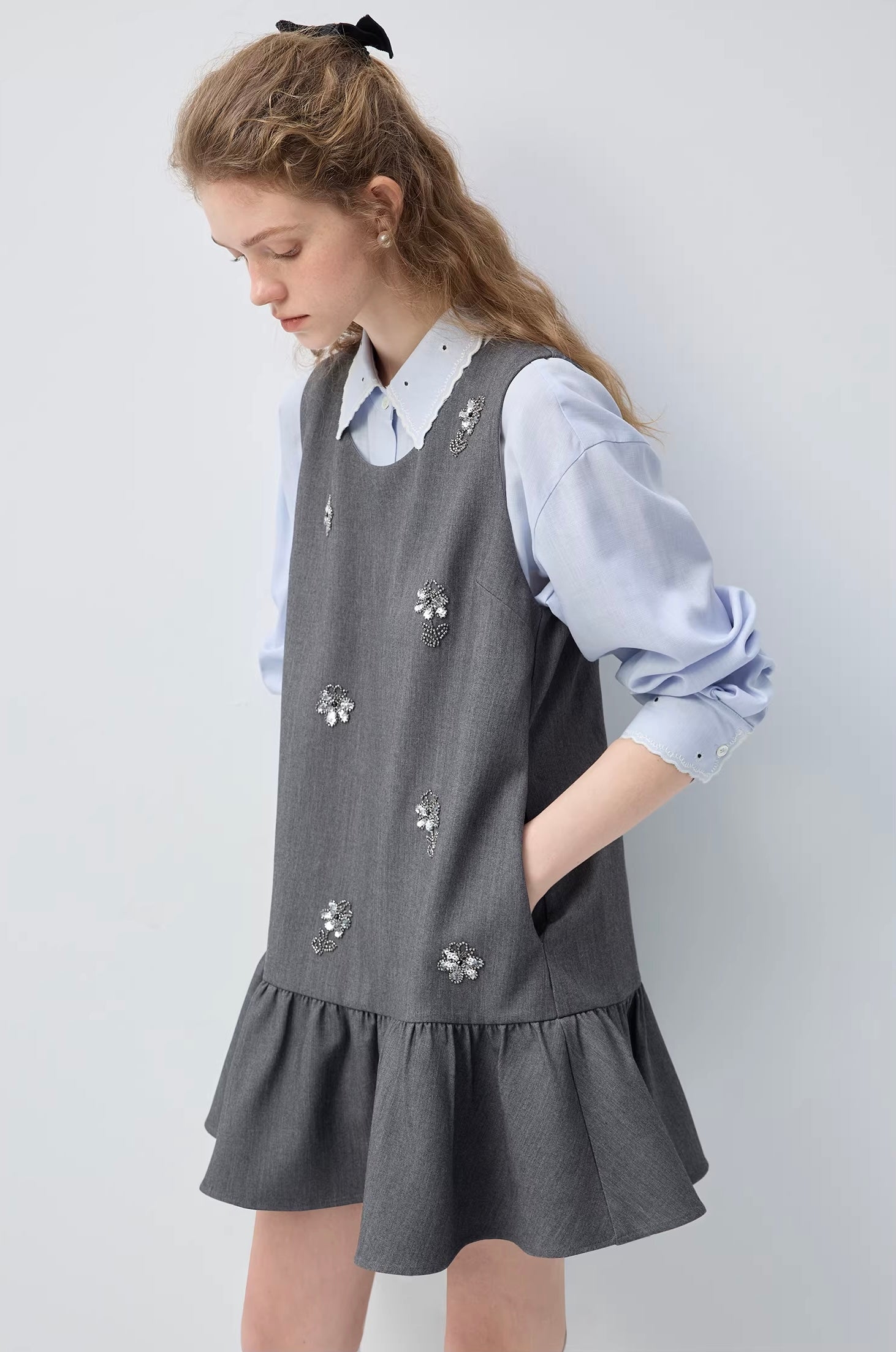 ハンドビーズエンブロイダリーワンピース
C3381