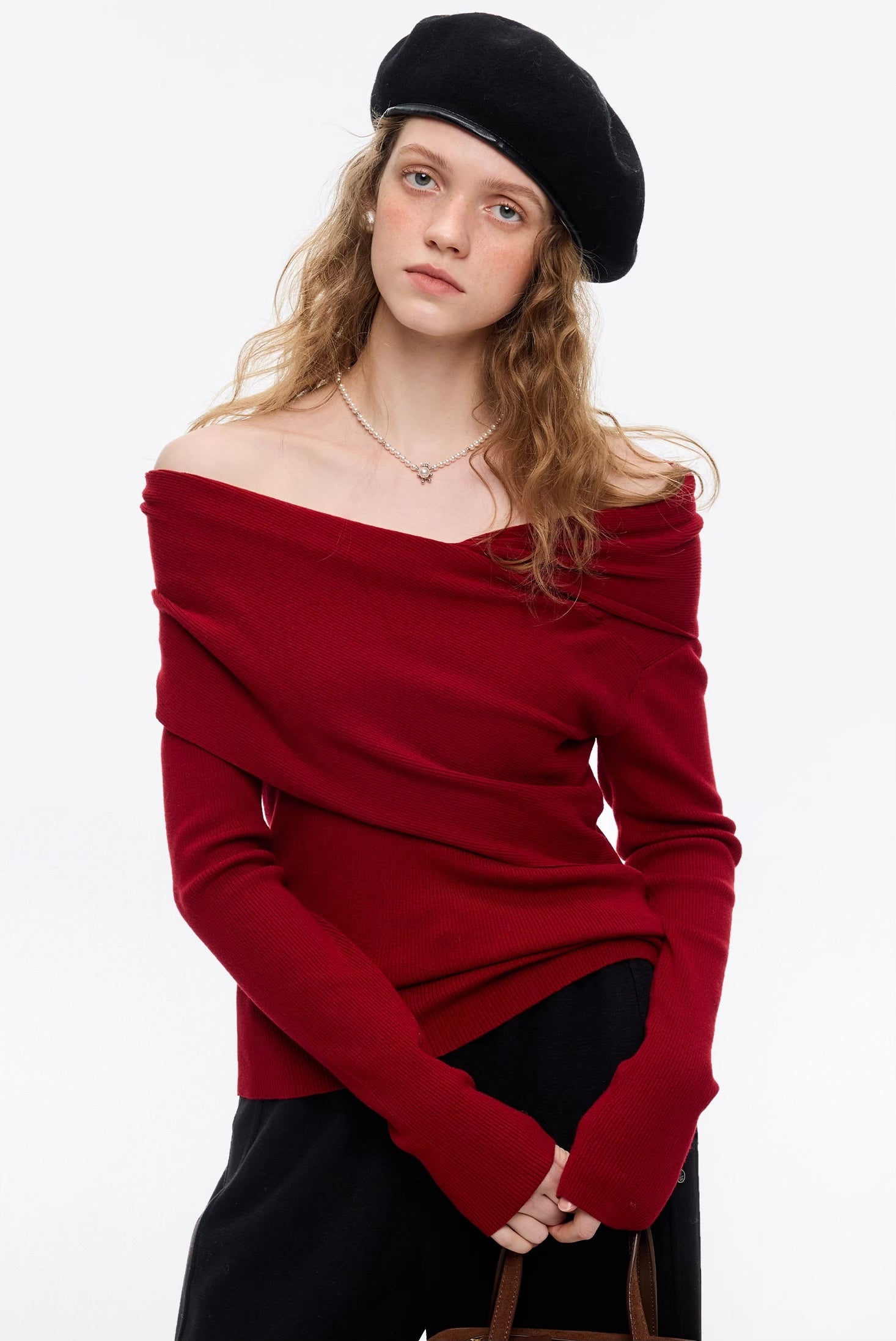 ワンショルダーギャザーウールニット
C3365