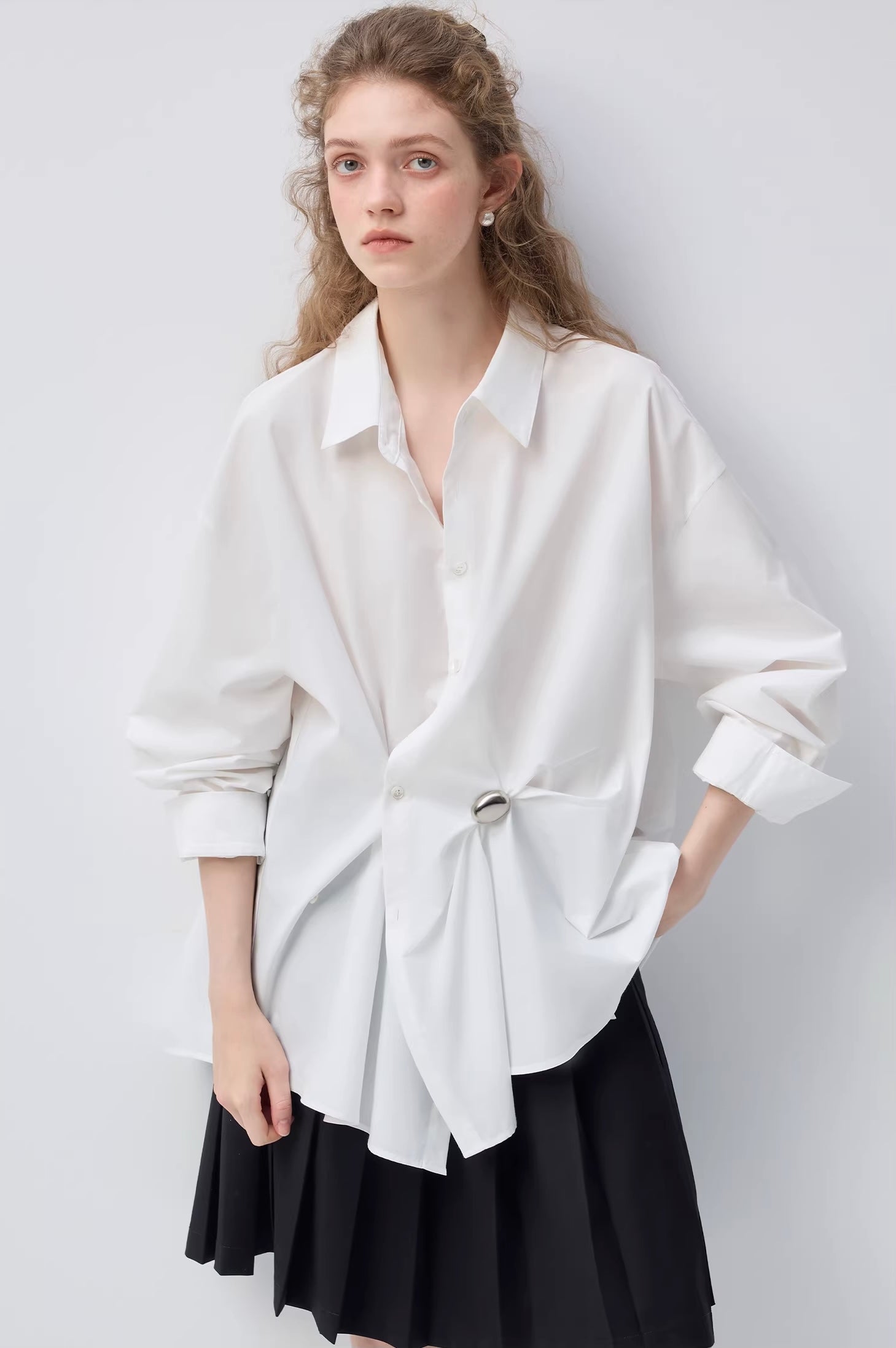 メタルバックルデザイン ストライプシャツ
C3386