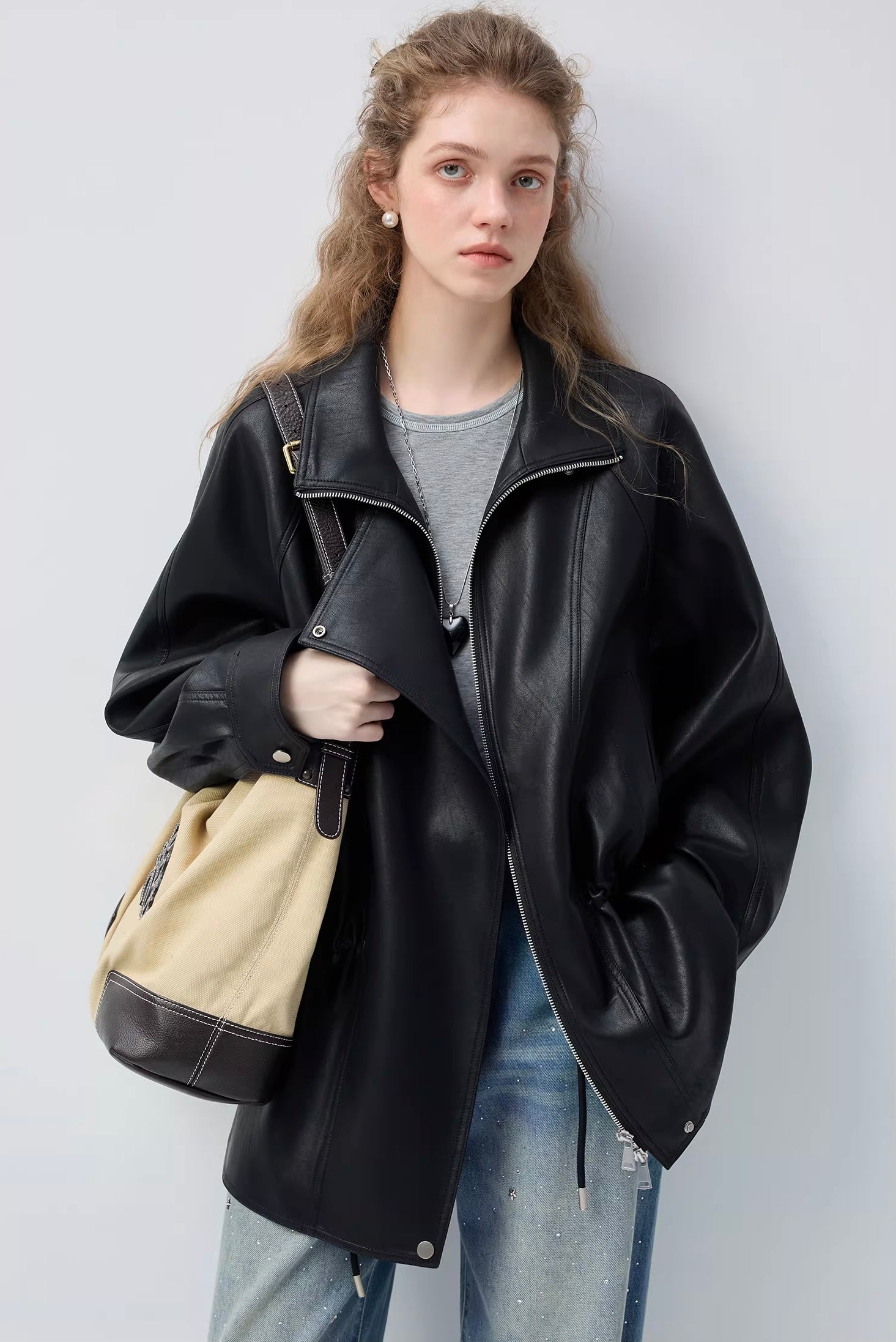 デザインカラーレザージャケット
C3385