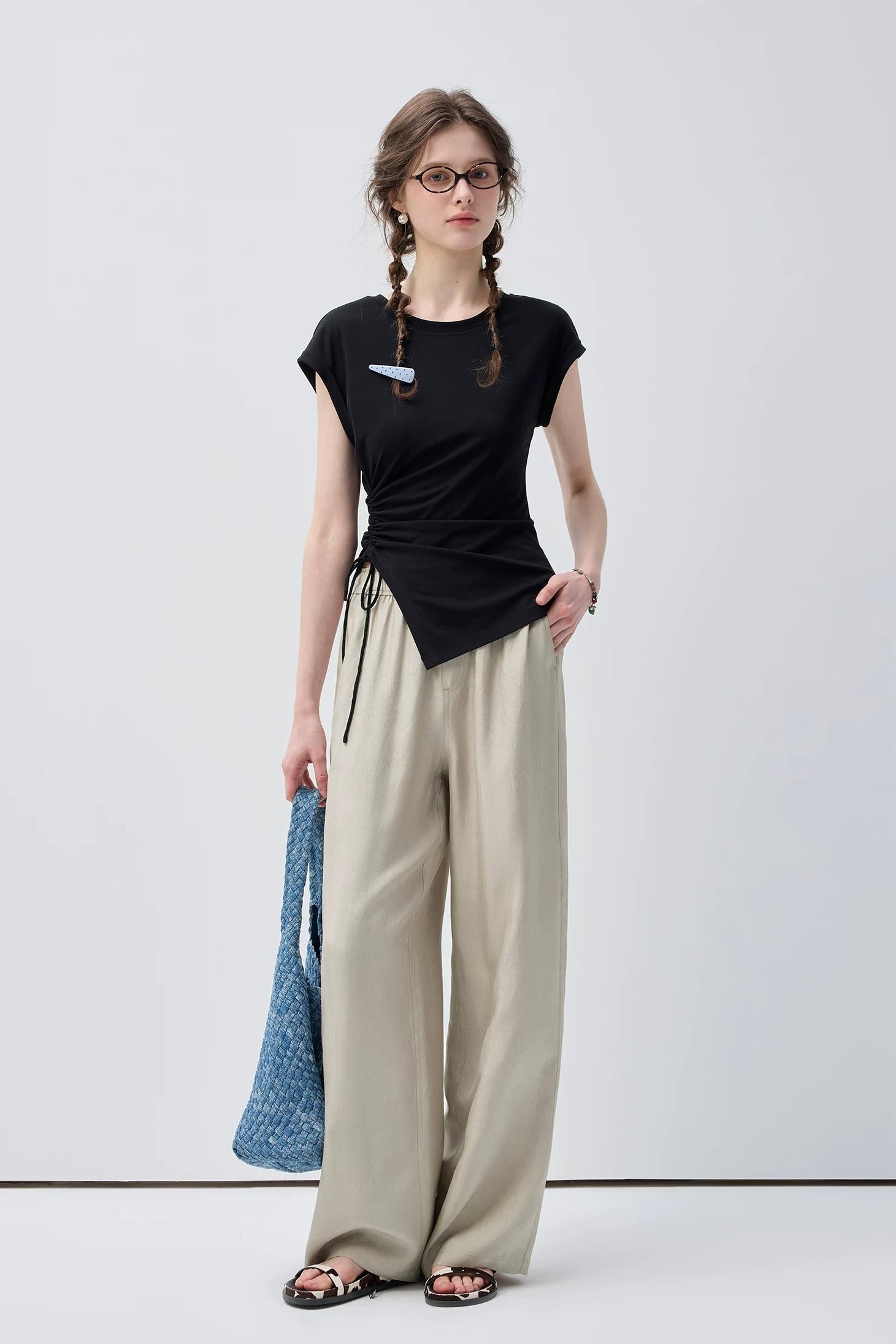 シルエットアップスリットデザインTシャツC3770