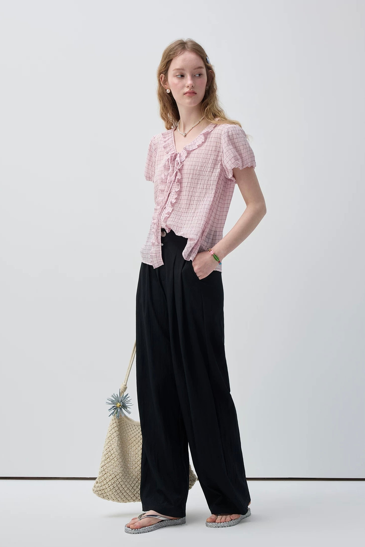 ピンクチェックフリルリボンブラウスC3769