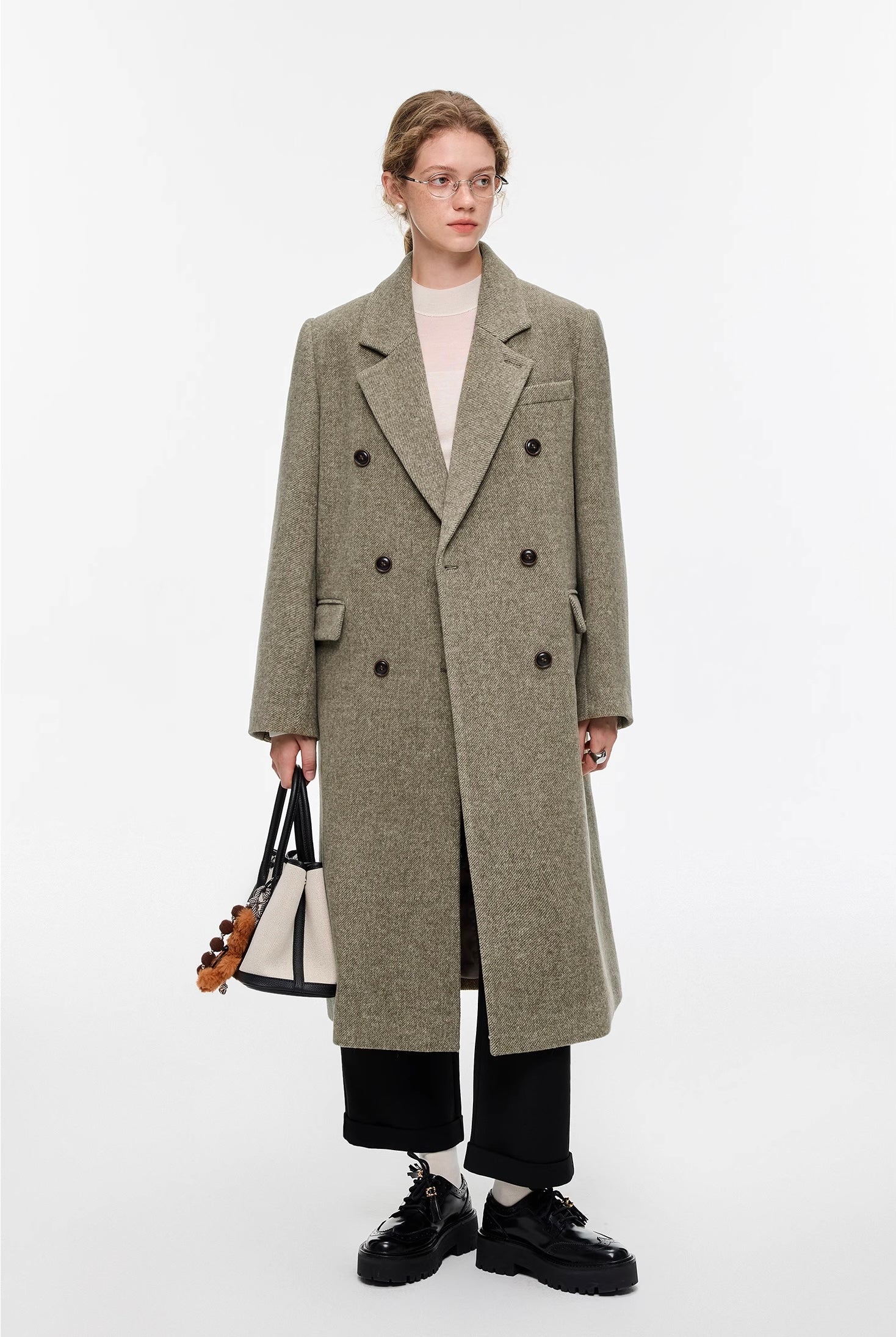 ウィンターシルエットコート
C3300